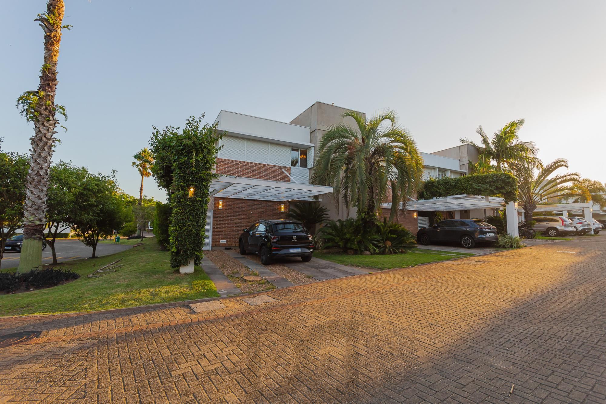 CONDOMINIO ATMOSFERA - CASA MOBILIADA DE 4 SUÍTES COM 4 VAGAS — foto 70