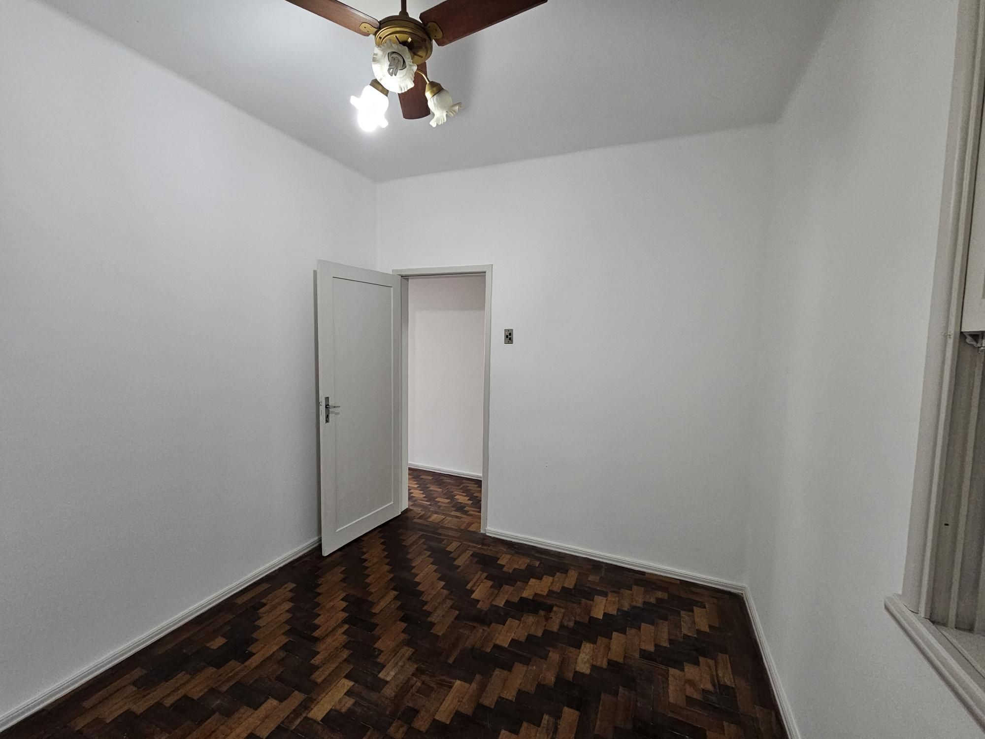 3 DORMITÓRIOS COM VAGA ESCRITURADA NA PROTÁSIO ALVES BAIRRO RIO BRANCO — foto 11