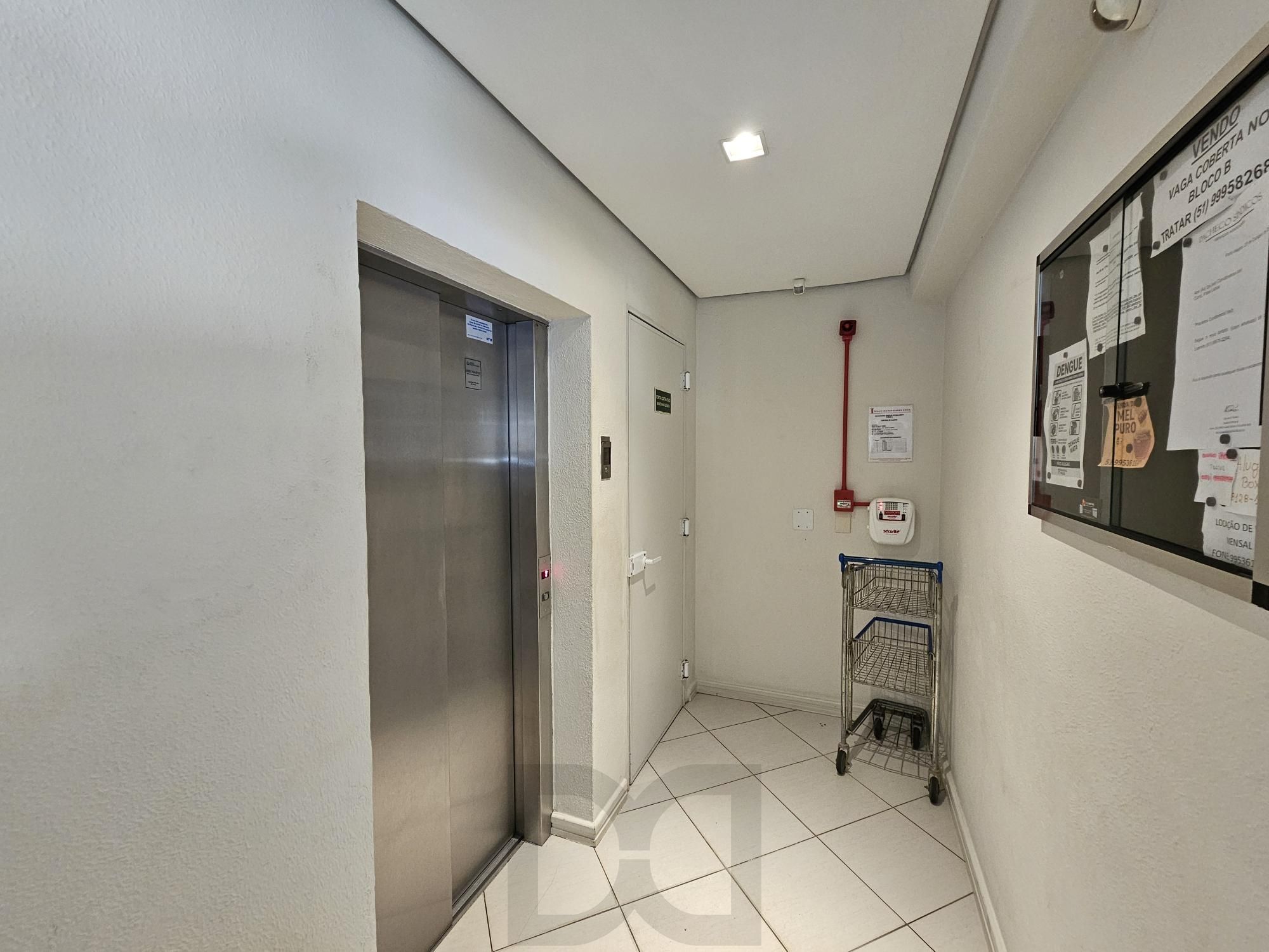 Apartamento 2 dormitórios com vaga e elevador no São Geraldo — foto 21
