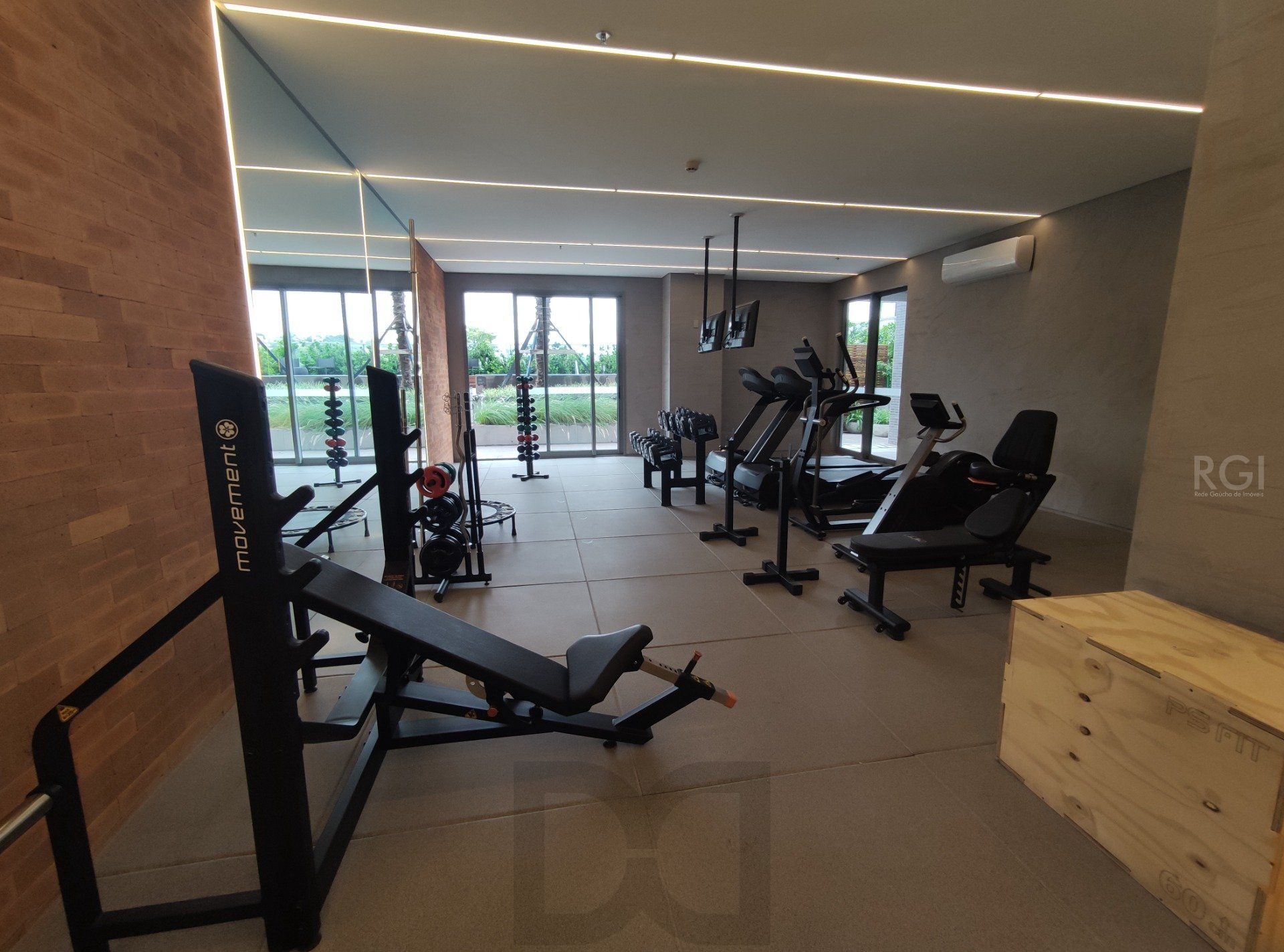 Apartamento para Venda - 44.98m², 1 dormitório, sendo 1 suites, 1 vaga - Teresópolis — foto 20