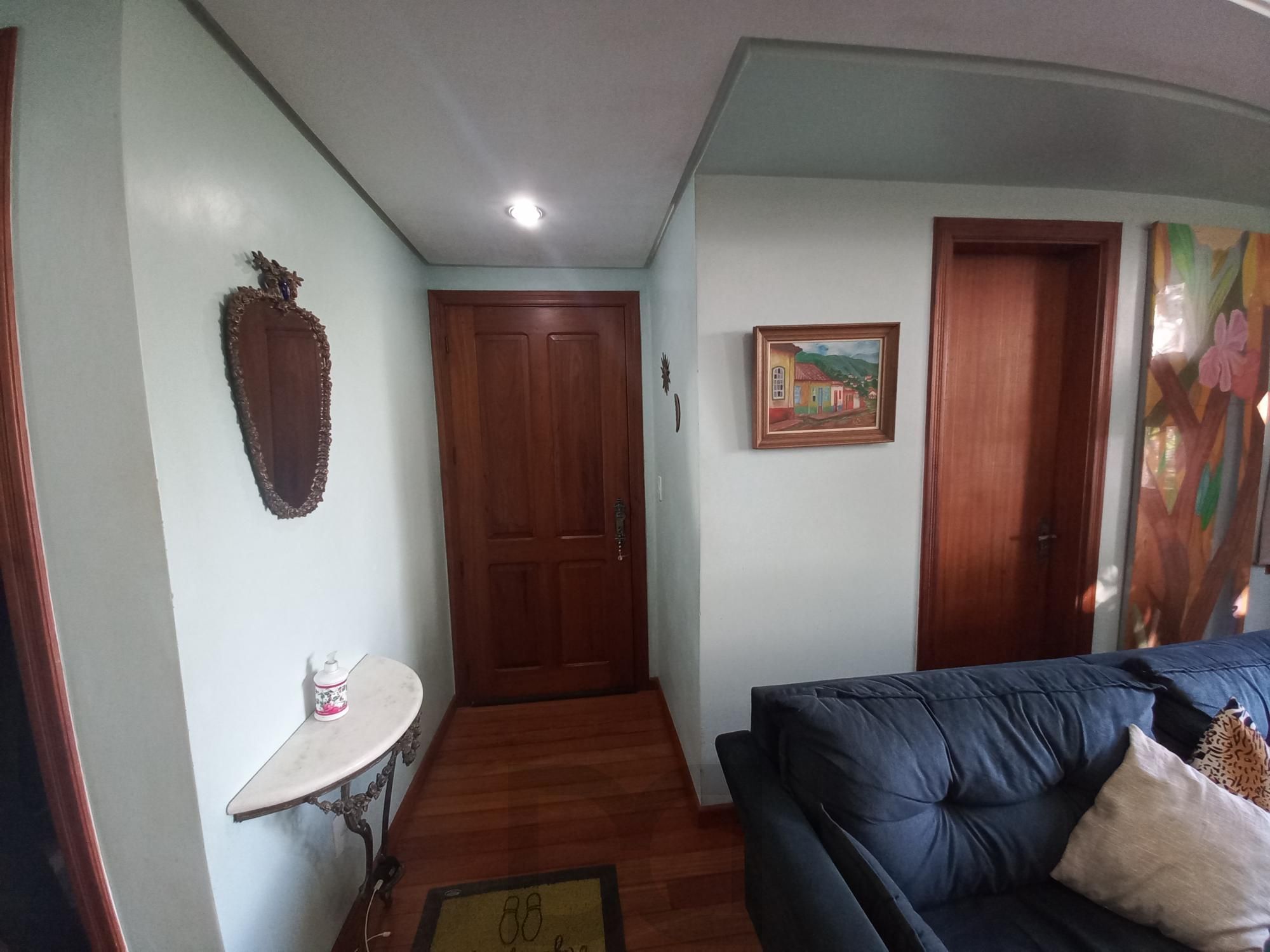 Hall Entrada