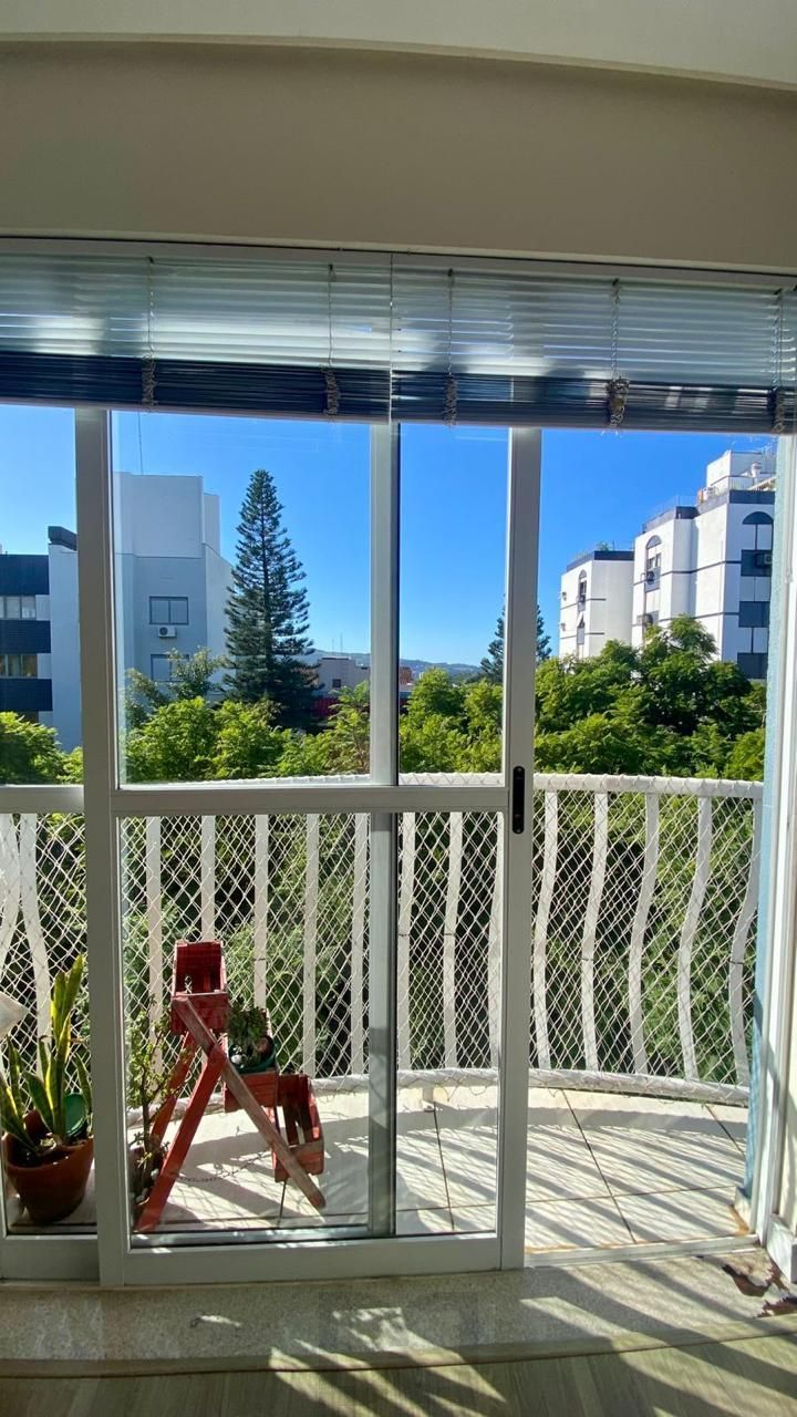 Apartamento 1 dormitório com vaga e elevador no Petrópolis — foto 8