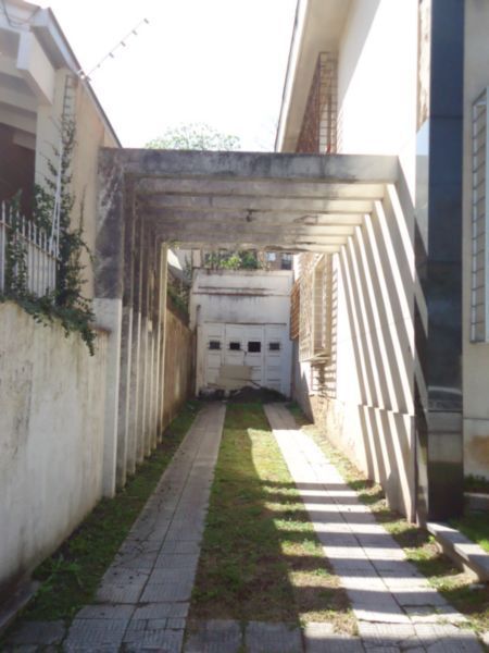 Casa para Venda - 510m², 6 dormitórios, sendo 1 suites, 3 vagas - São João — foto 2