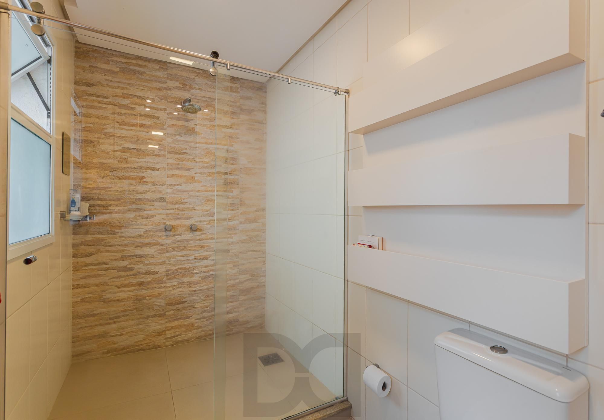 CONDOMINIO ATMOSFERA - CASA MOBILIADA DE 4 SUÍTES COM 4 VAGAS — foto 52