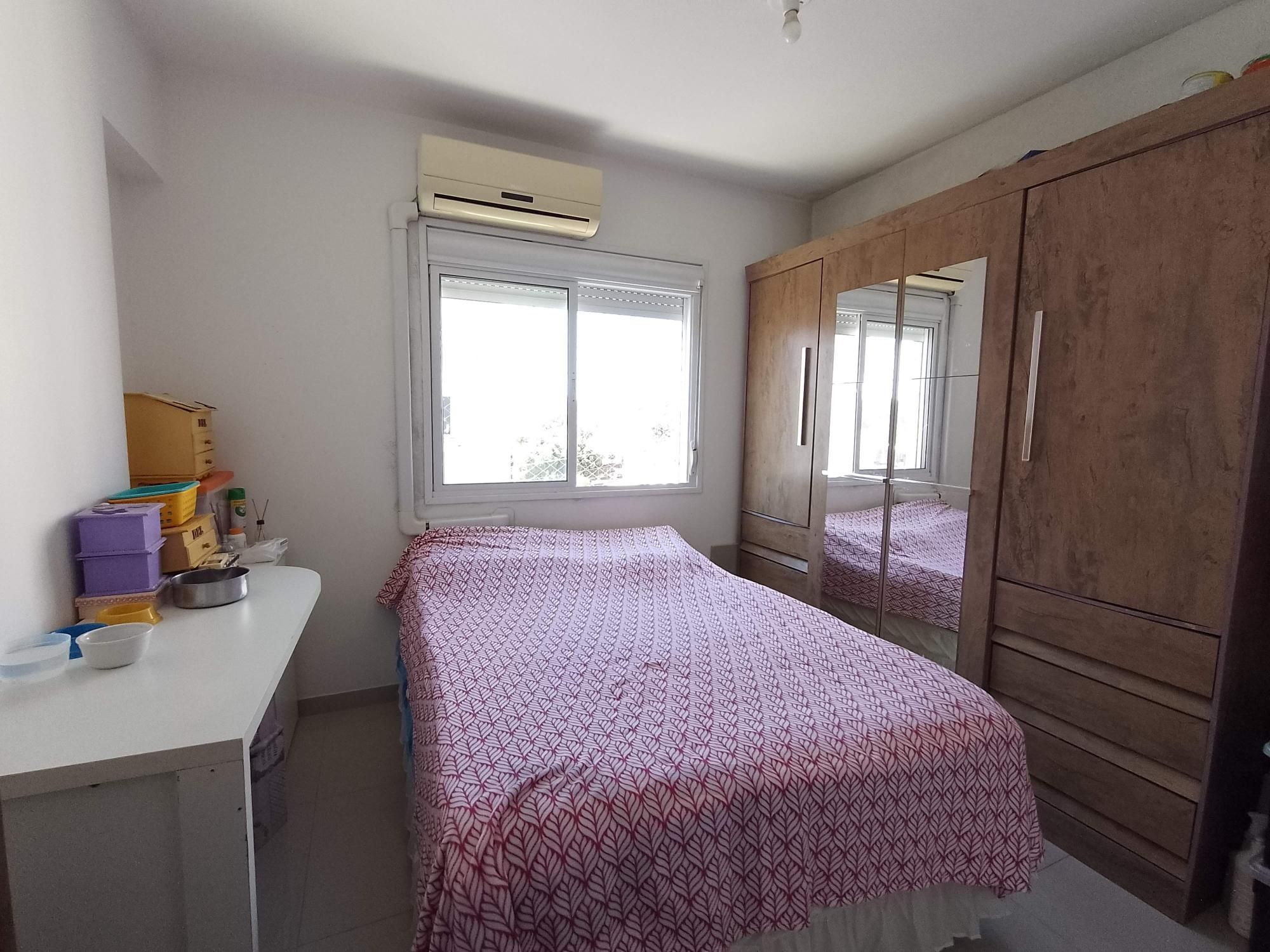 Apartamento 2 dormitórios com vaga coberta e elevador perto da PUC — foto 6