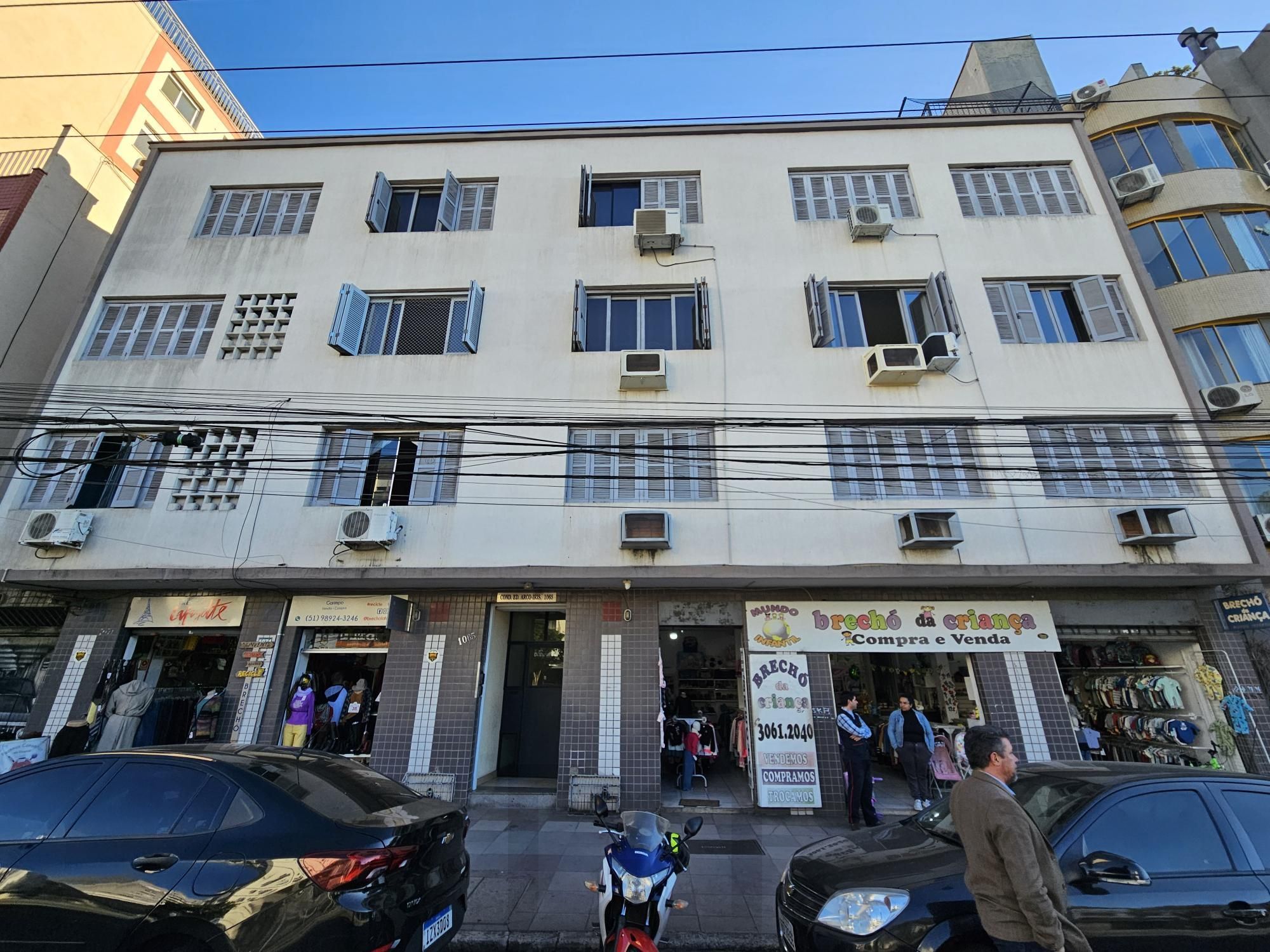 Apartamento 3 dormitórios, com elevador e em frente a Redenção — foto 19