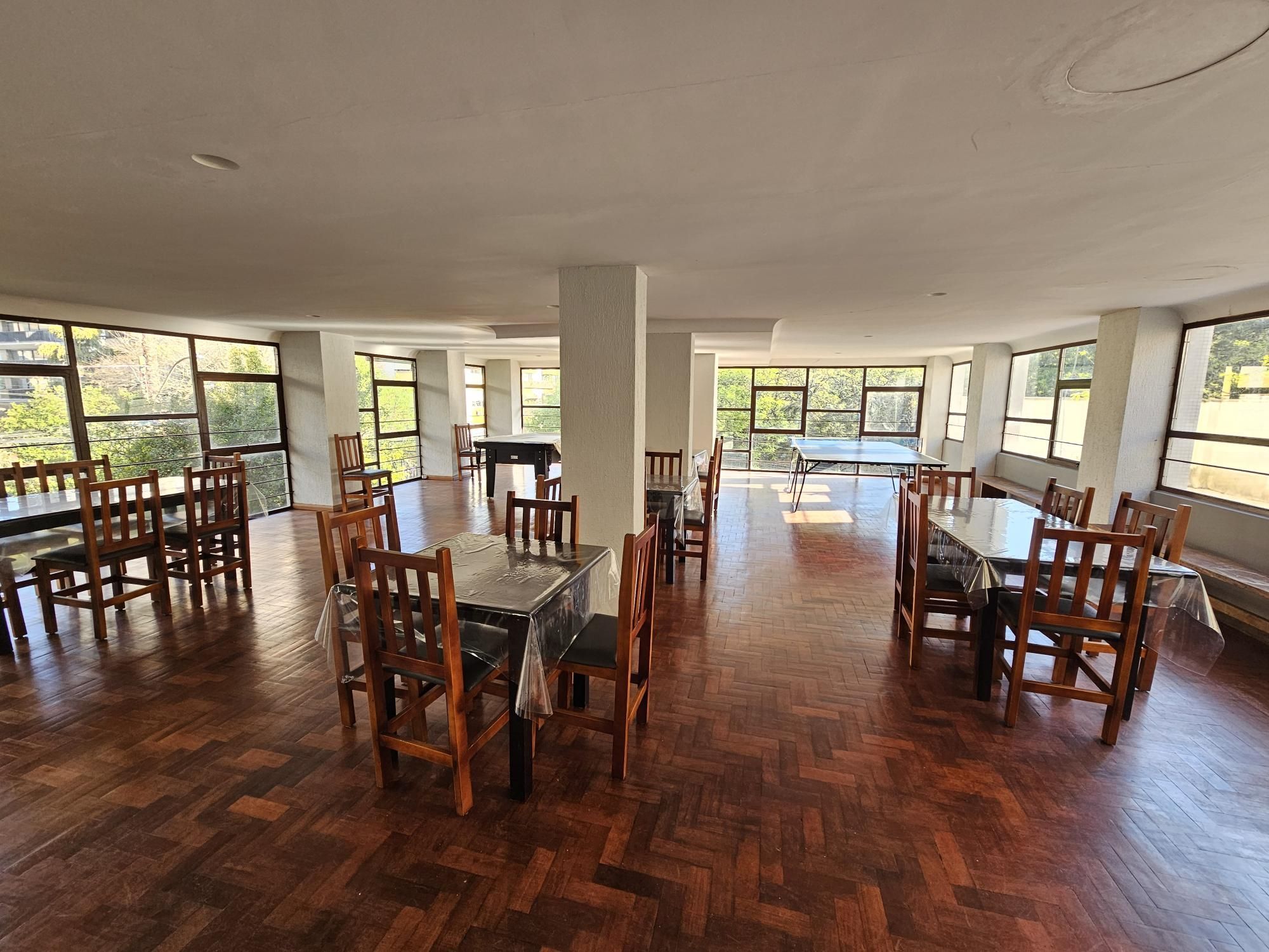 APARTAMENTO EM FRENTE A PRAÇA - BAIRRO PETRÓPOLIS — foto 39