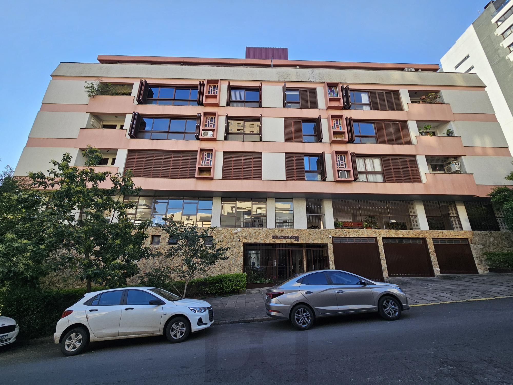 APARTAMENTO EM FRENTE A PRAÇA - BAIRRO PETRÓPOLIS — foto 48