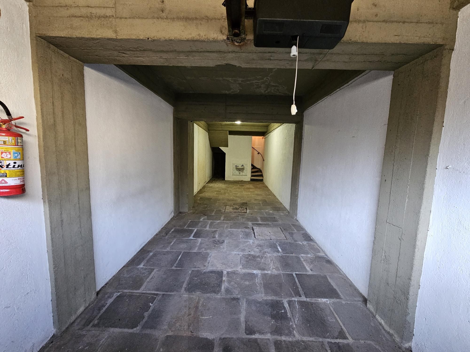 APARTAMENTO EM FRENTE A PRAÇA - BAIRRO PETRÓPOLIS — foto 32