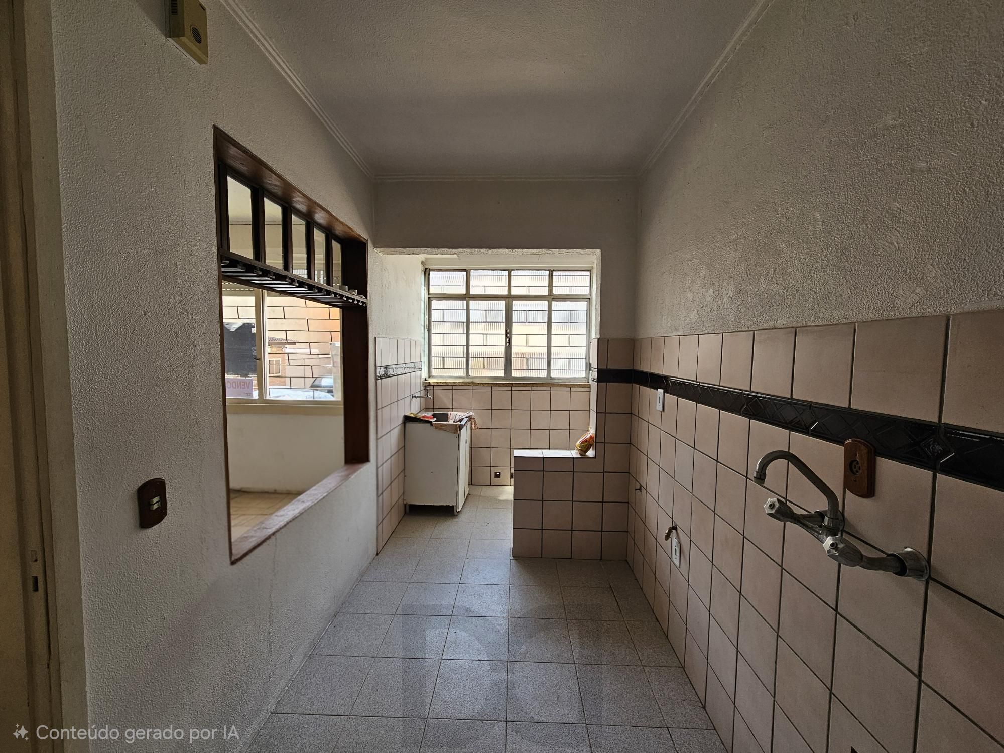 APARTAMENTO TERREO COM VAGA NA SATURNINO DE BRITO — foto 3