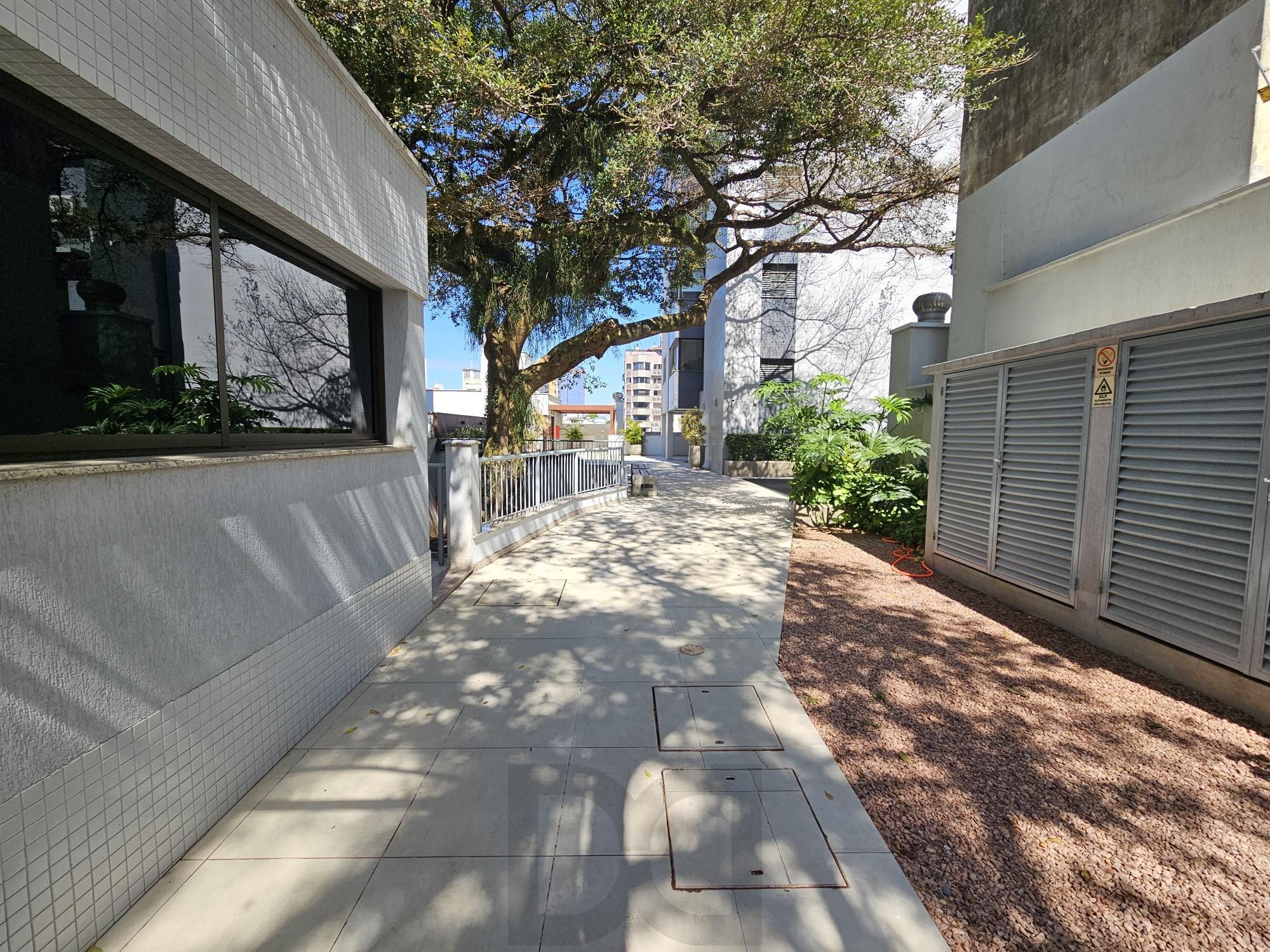 APARTAMENTO 2 DORMITÓRIOS MOBILIADO BAIRRO HIGIENÓPOLIS — foto 43
