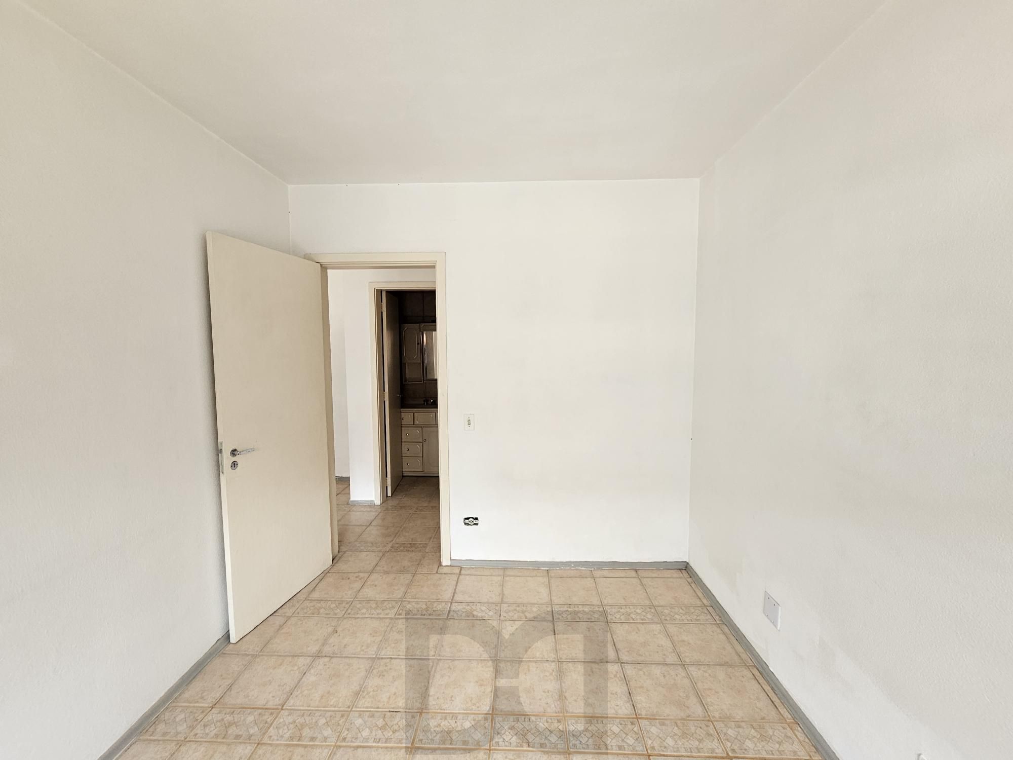 APARTAMENTO TERREO COM VAGA NA SATURNINO DE BRITO — foto 10