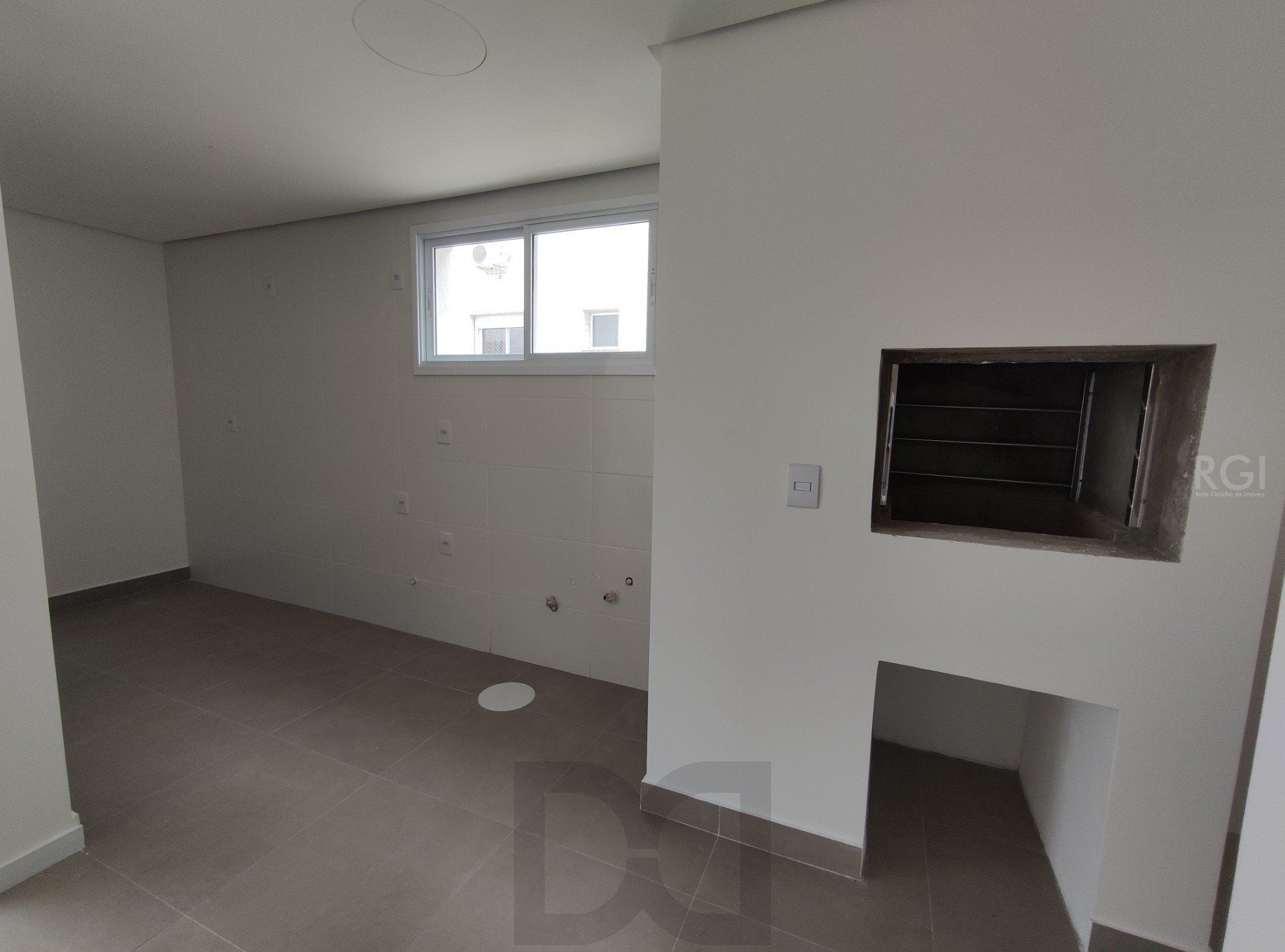 Duplex para Venda - 83.08m², 2 dormitórios, sendo 2 suites, 2 vagas - Petrópolis — foto 6