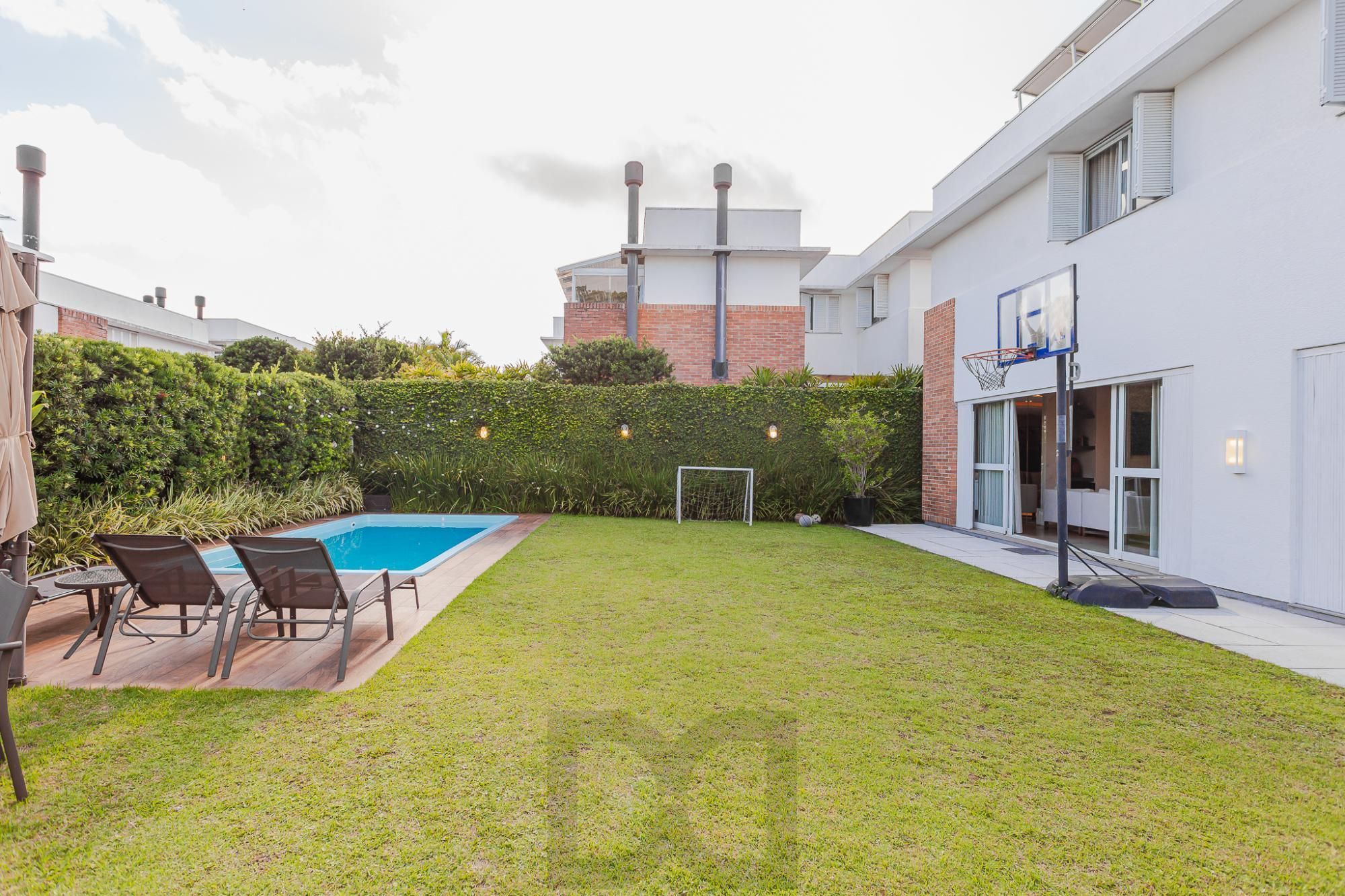 CONDOMINIO ATMOSFERA - CASA MOBILIADA DE 4 SUÍTES COM 4 VAGAS — foto 59
