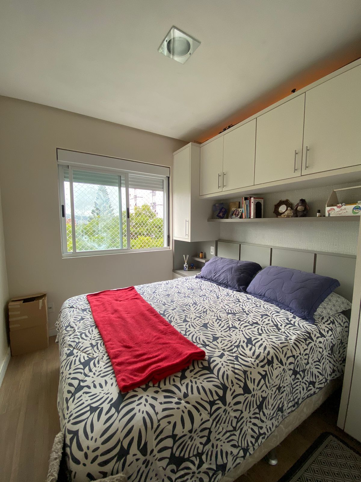 Apartamento 1 dormitório com vaga e elevador no Petrópolis — foto 12