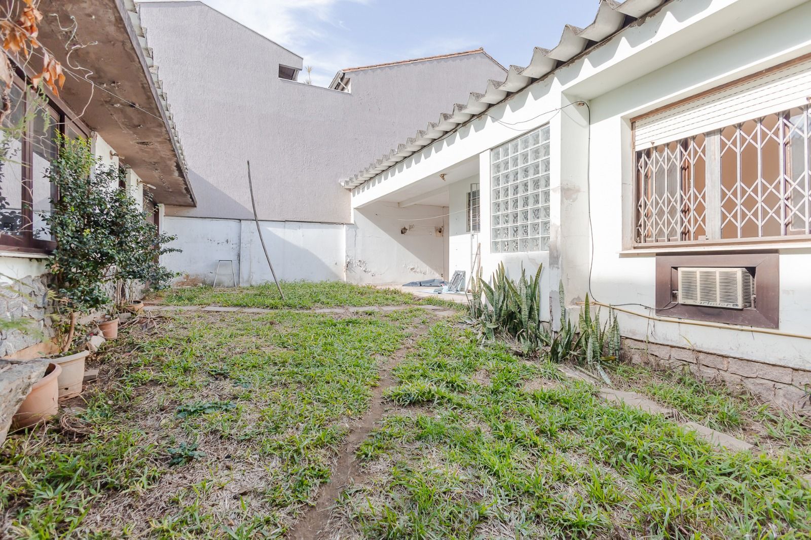 Casa 3 dormitórios ampla, perto da PUC — foto 33