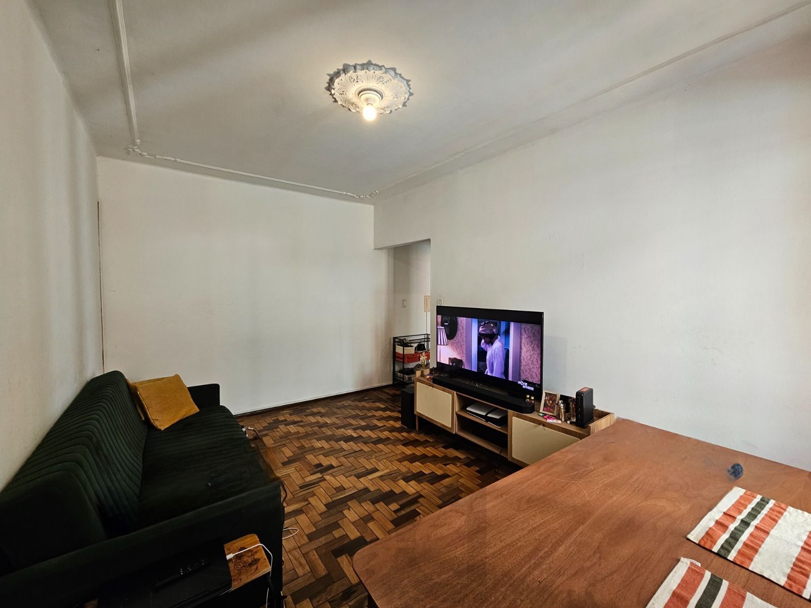 Apartamento 3 dormitórios com sacada na Cristóvão — foto 3