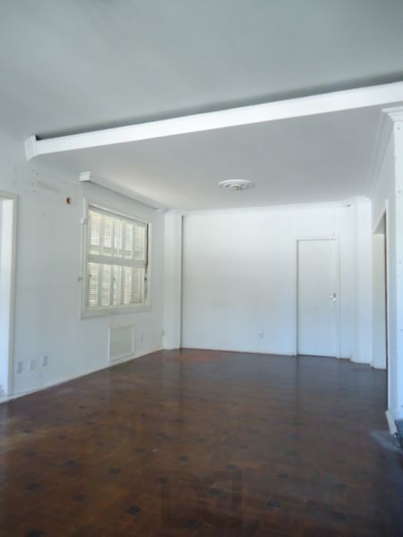 Casa para Venda - 510m², 6 dormitórios, sendo 1 suites, 3 vagas - São João — foto 11