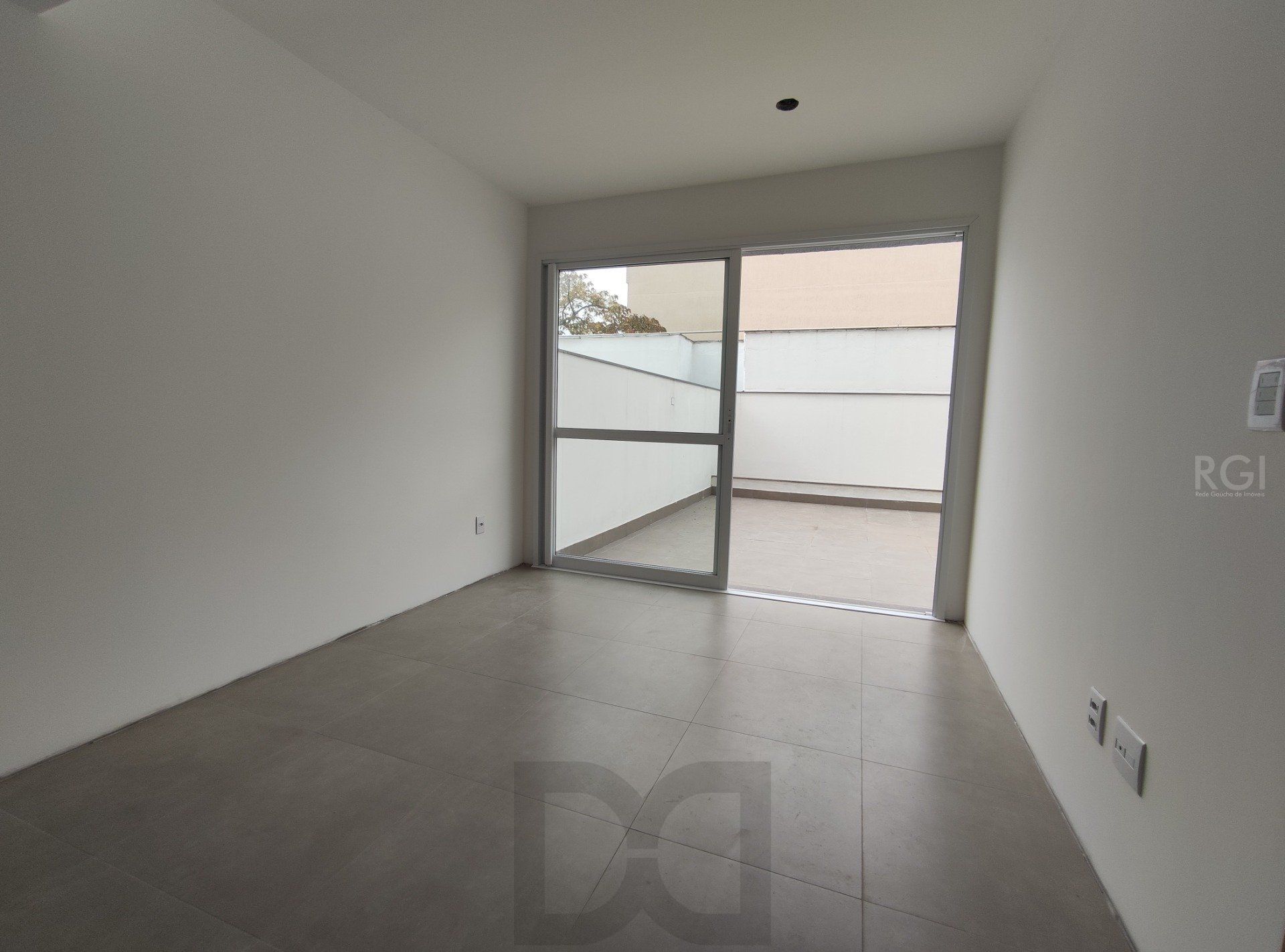 Duplex para Venda - 179.08m², 2 dormitórios, sendo 2 suites, 2 vagas - Petrópolis — foto 3