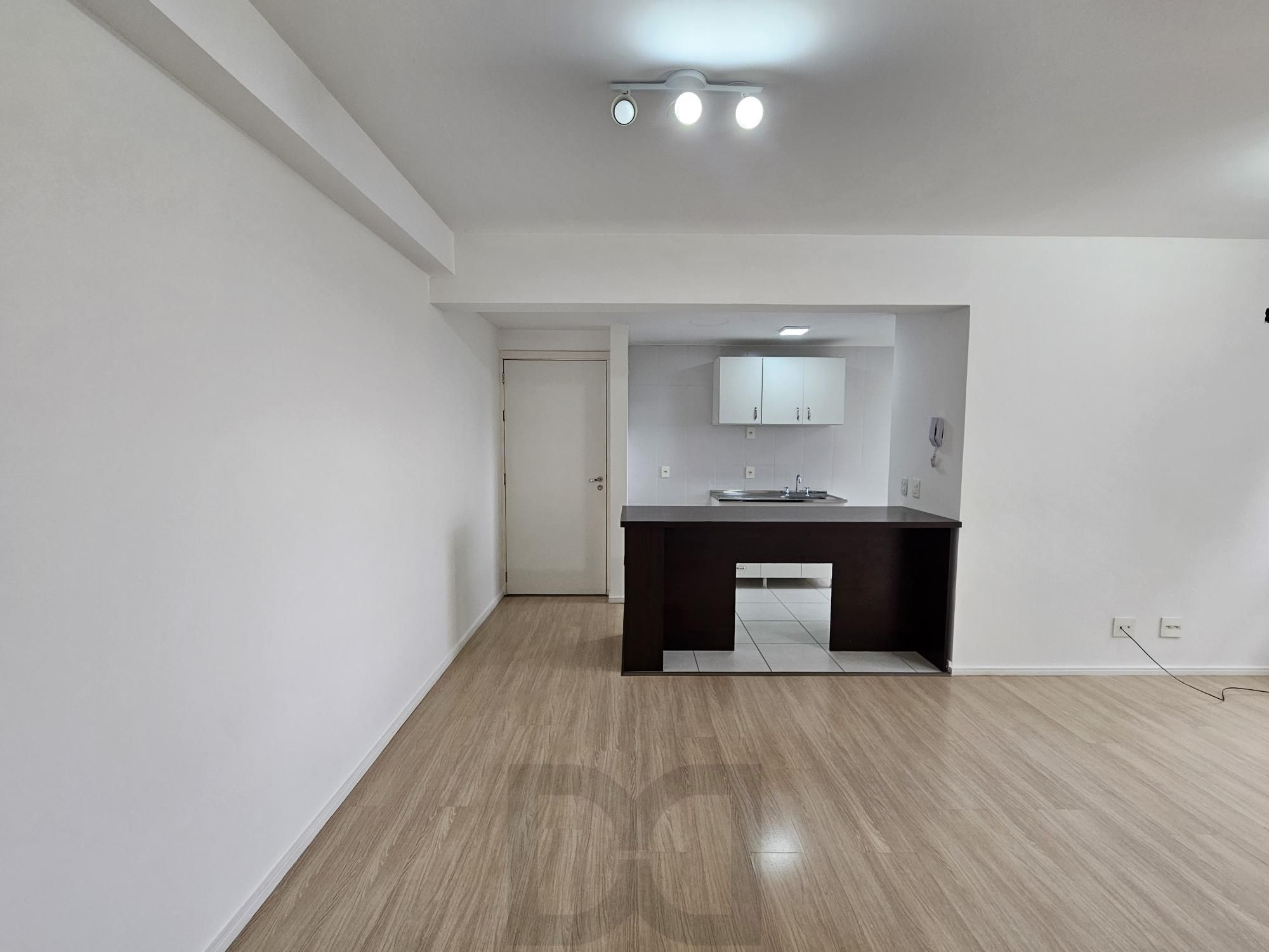 Apartamento 2 dormitórios com vaga e elevador — foto 5