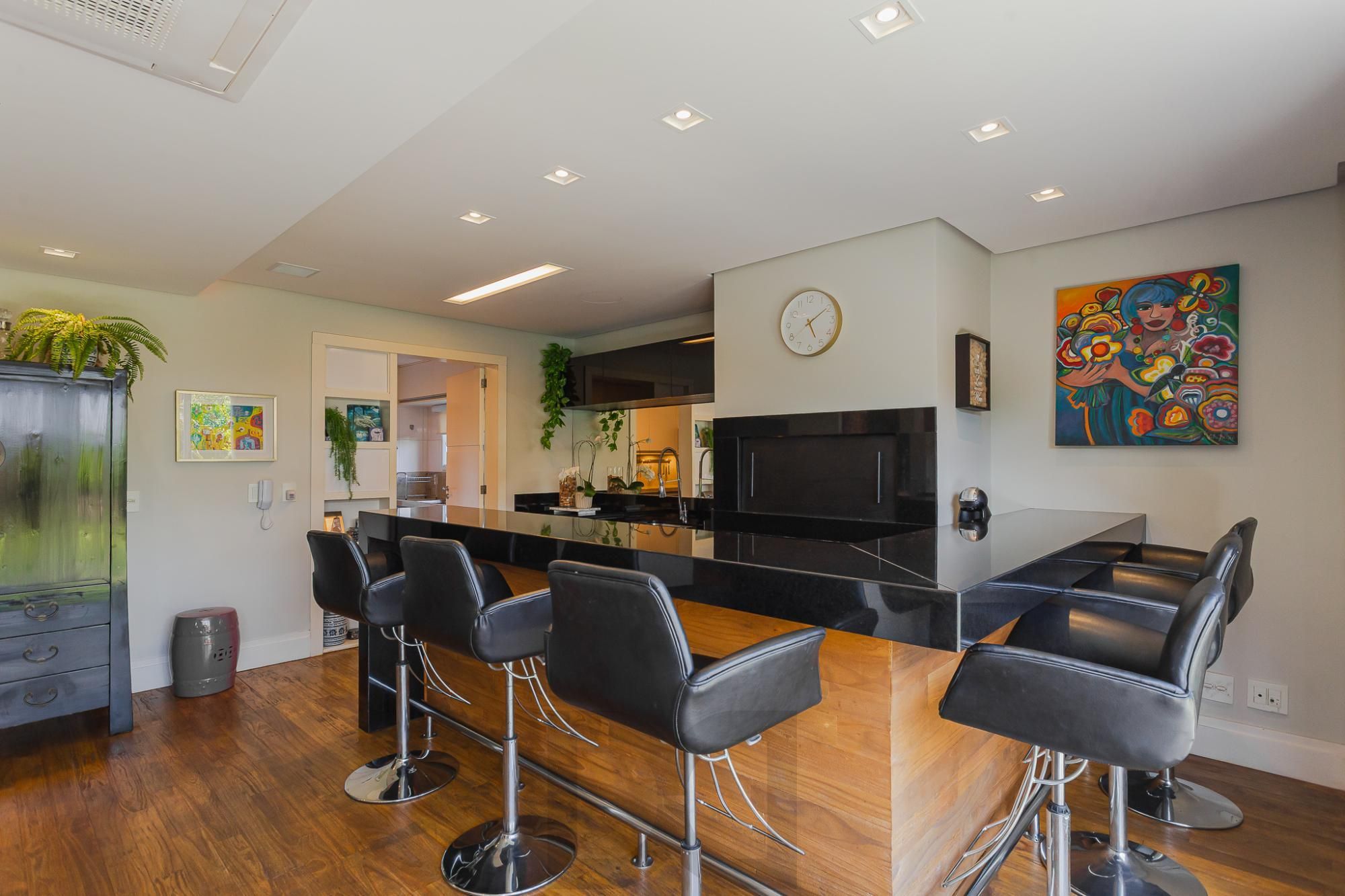 CONDOMINIO ATMOSFERA - CASA MOBILIADA DE 4 SUÍTES COM 4 VAGAS — foto 13