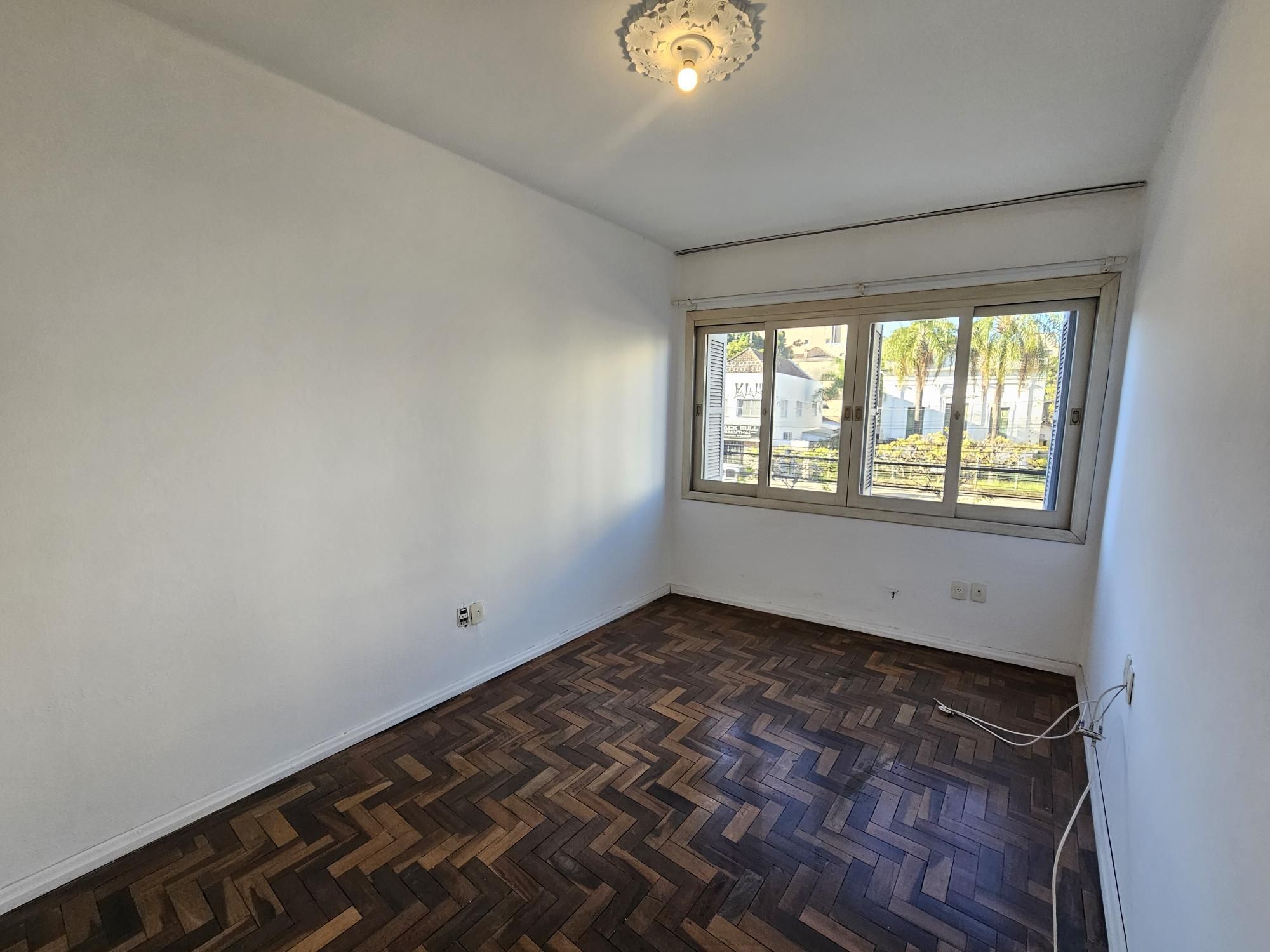 Apartamento 3 dormitórios, com elevador e em frente a Redenção — foto 6