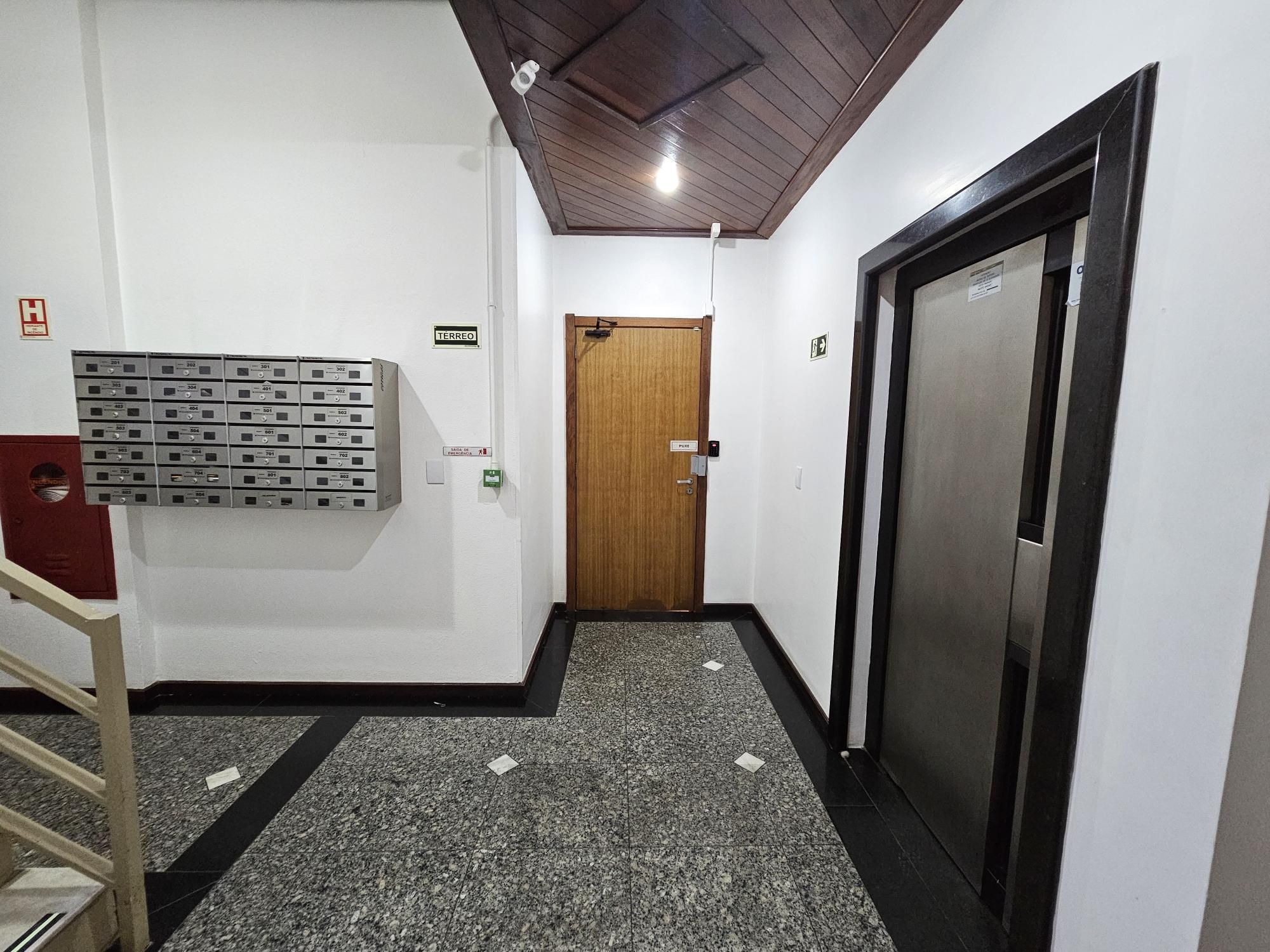 Apartamento 3 dormitórios com vaga no Menino Deus — foto 32