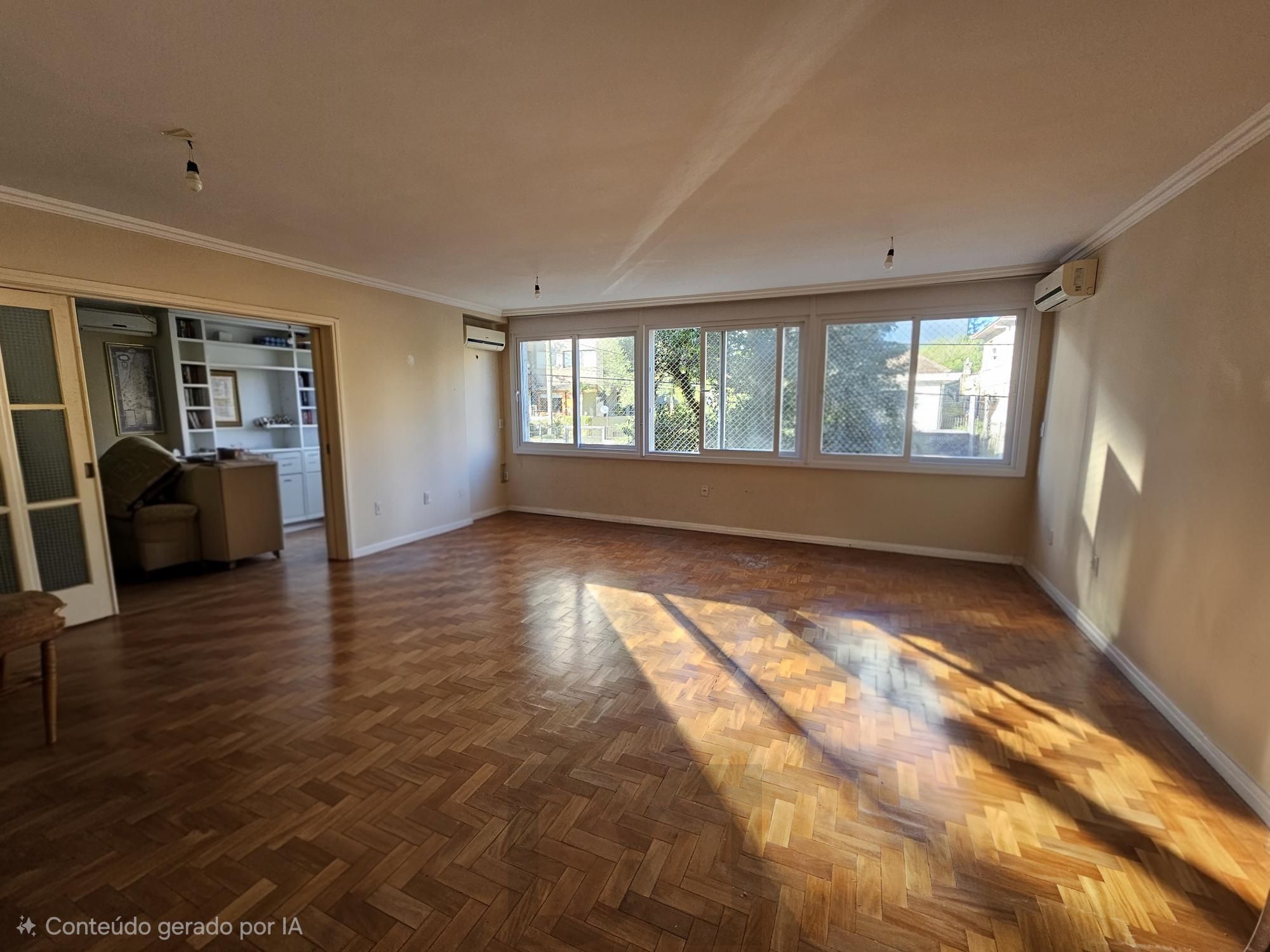 APARTAMENTO GIGANTE EM FRENTE AO HOSPITAL MILITAR — foto 2
