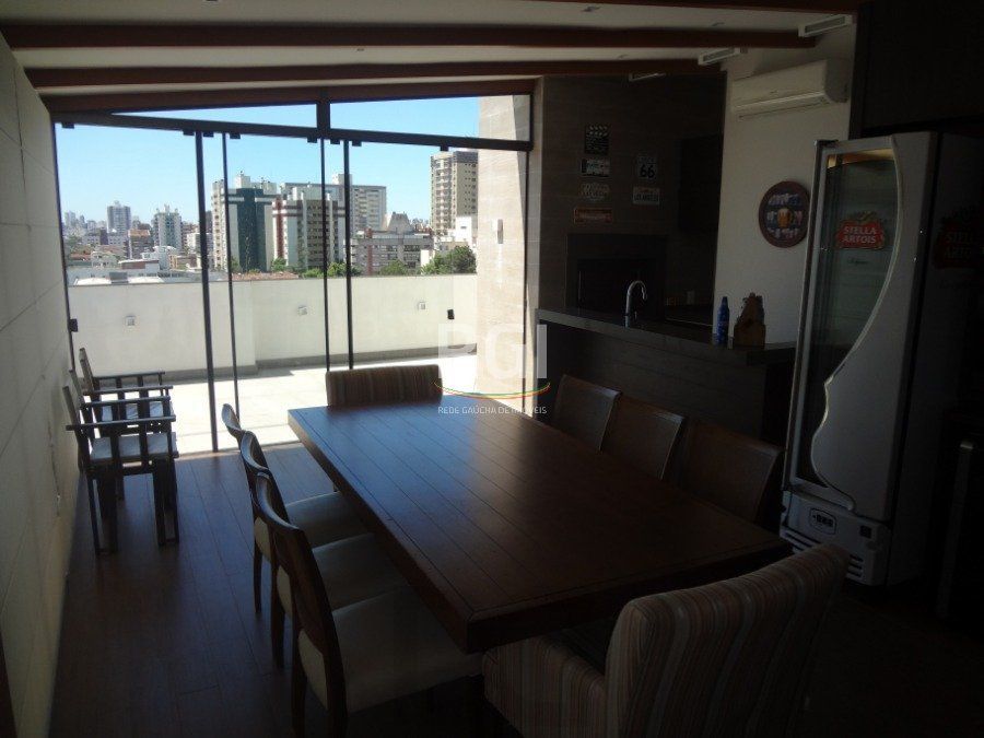 Cobertura para Venda - 267m², 3 dormitórios, sendo 1 suites, 2 vagas - Menino Deus — foto 17