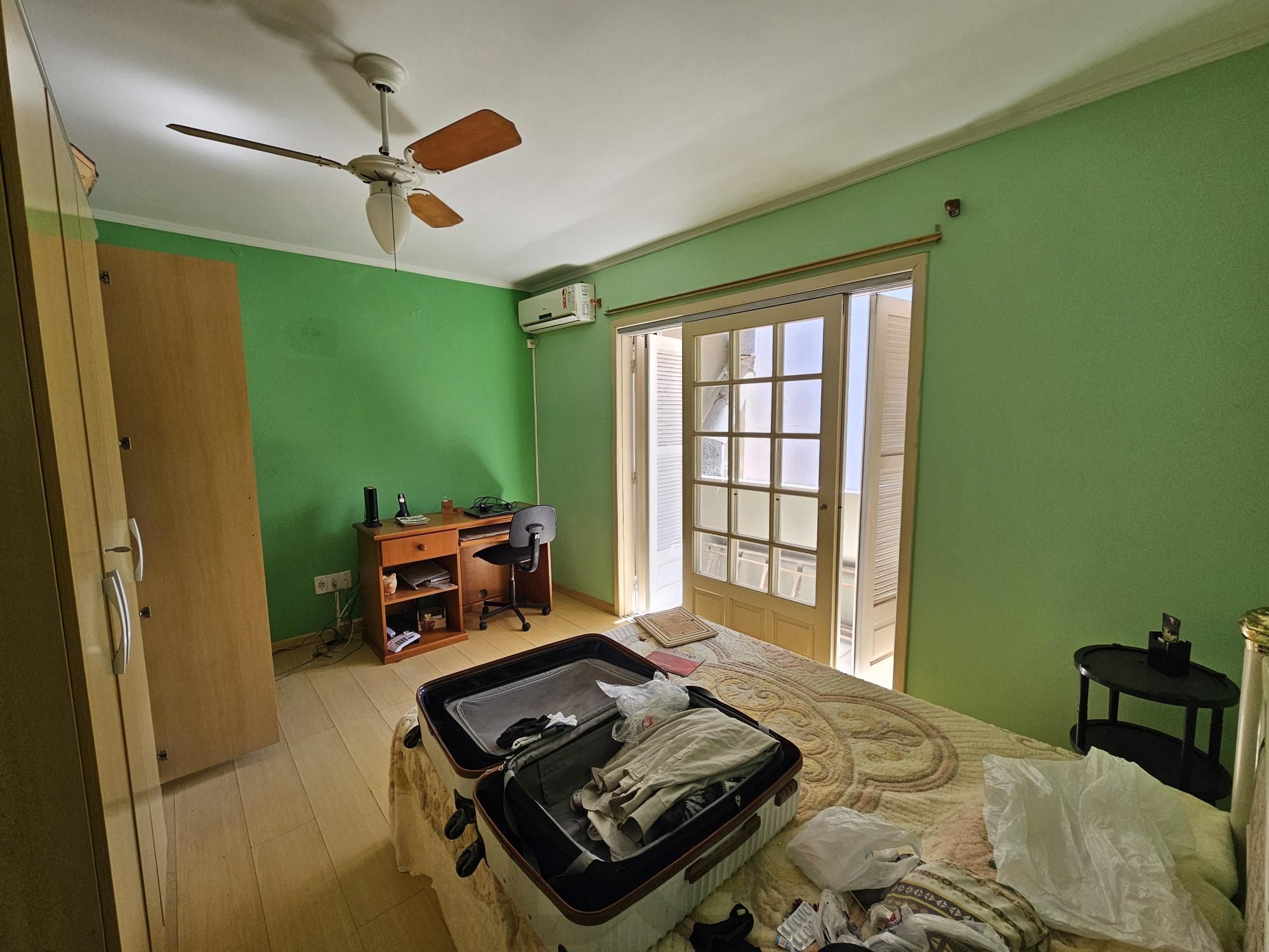 Casa 03 dormitórios com suite e 02 vagas no Bairro Mont Serrat — foto 10
