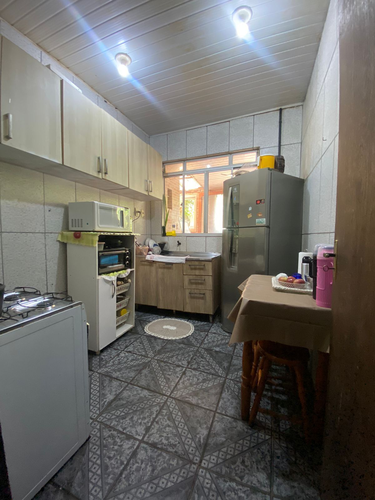 Casa 3 dormitórios com amplo terreno — foto 11