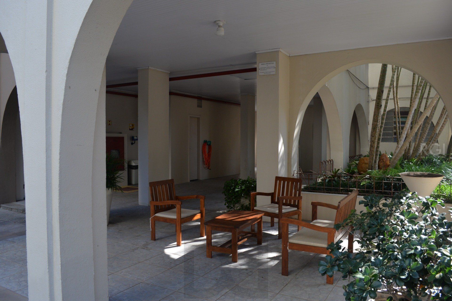 Apartamento para Venda - 120.46m², 3 dormitórios, sendo 1 suites, 1 vaga - Cristal — foto 3