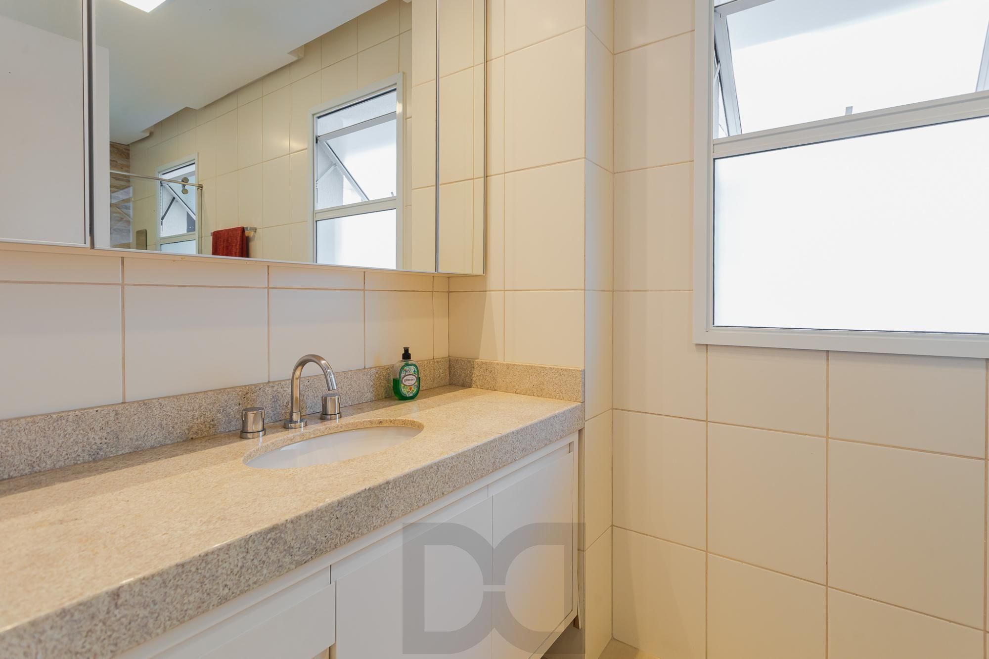 CONDOMINIO ATMOSFERA - CASA MOBILIADA DE 4 SUÍTES COM 4 VAGAS — foto 51