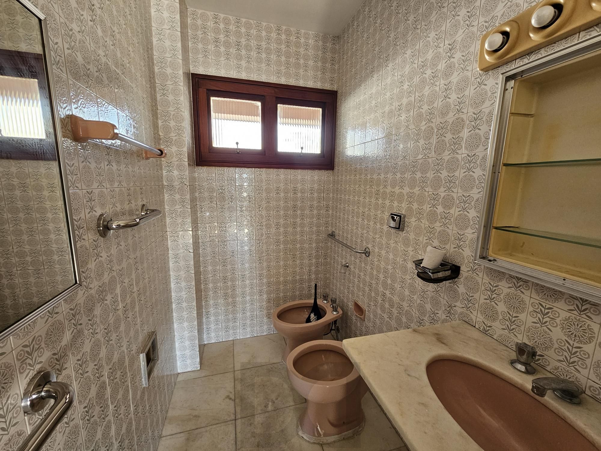 APARTAMENTO EM FRENTE A PRAÇA - BAIRRO PETRÓPOLIS — foto 21