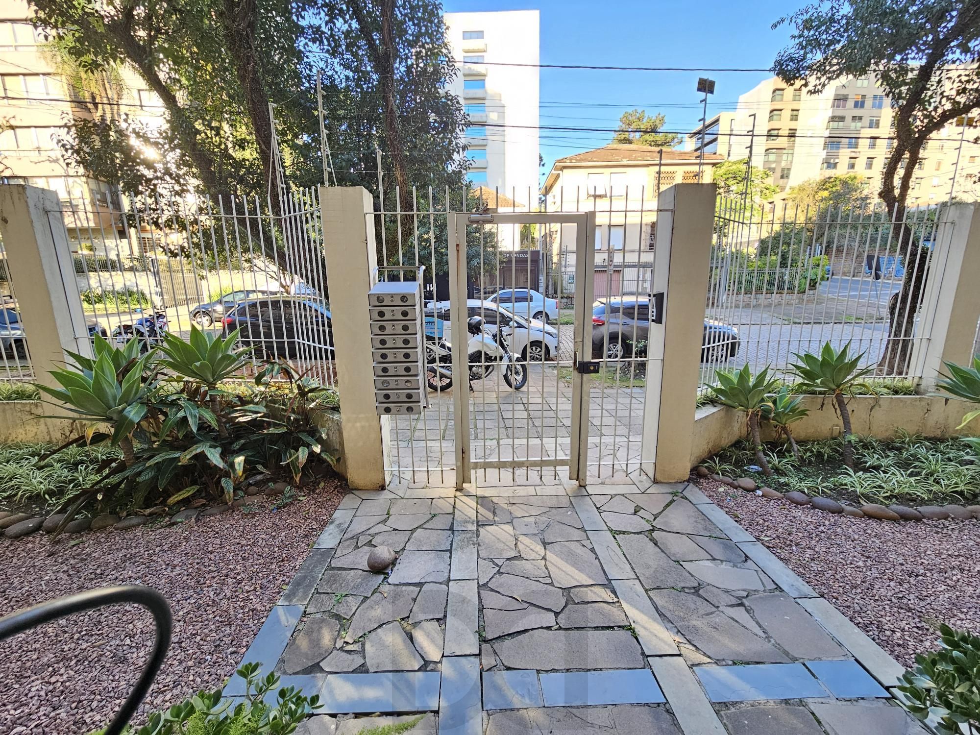 APARTAMENTO GIGANTE EM FRENTE AO HOSPITAL MILITAR — foto 18