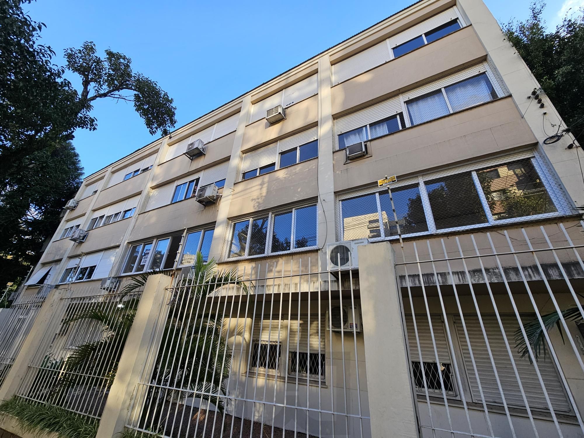 APARTAMENTO GIGANTE EM FRENTE AO HOSPITAL MILITAR — foto 20