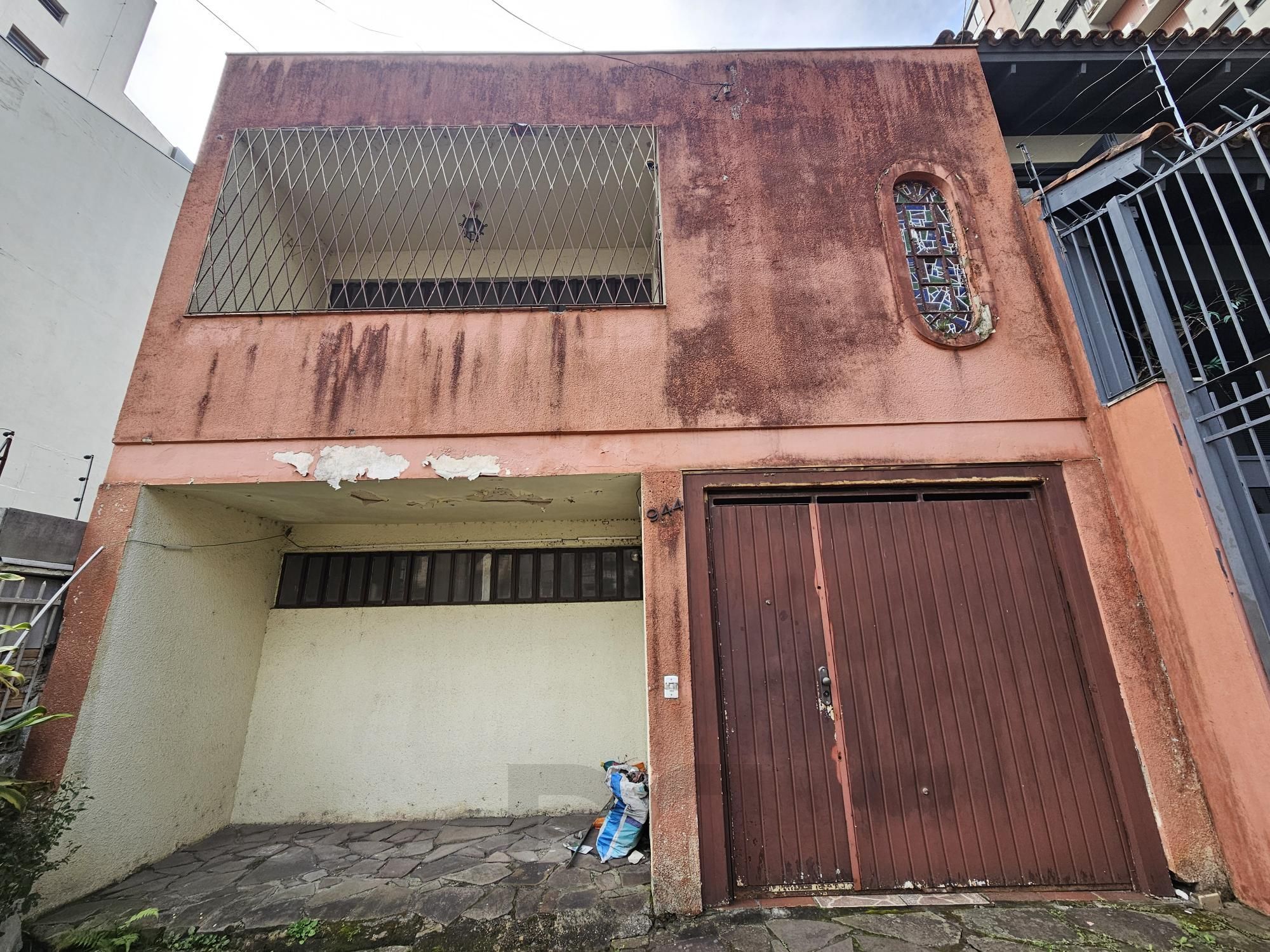 SOBRADO COM MUITO ESPAÇO NO BAIRRO RIO BRANCO! — foto 25