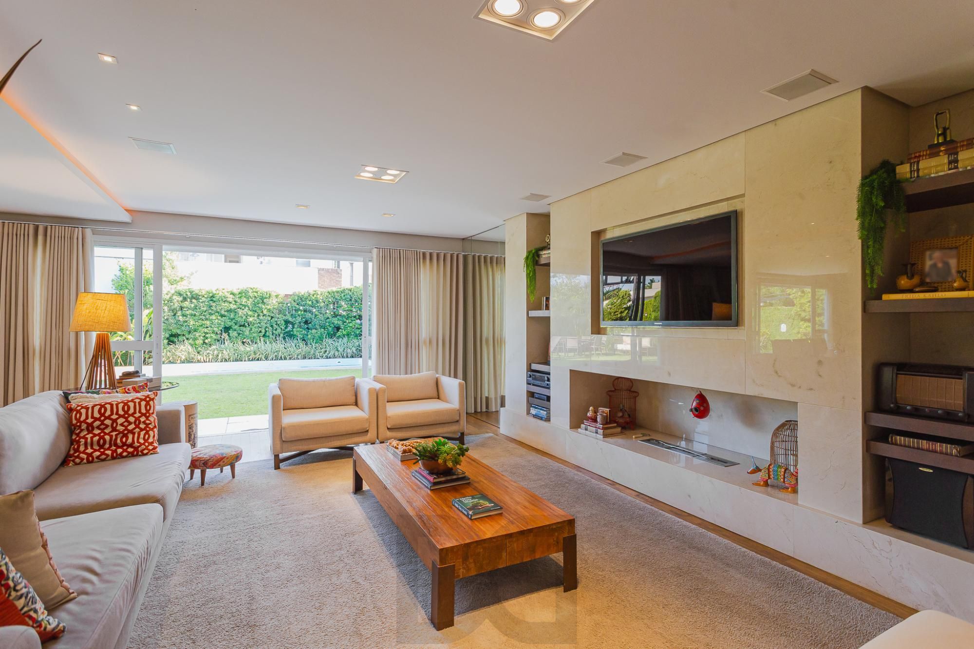 CONDOMINIO ATMOSFERA - CASA MOBILIADA DE 4 SUÍTES COM 4 VAGAS — foto 6