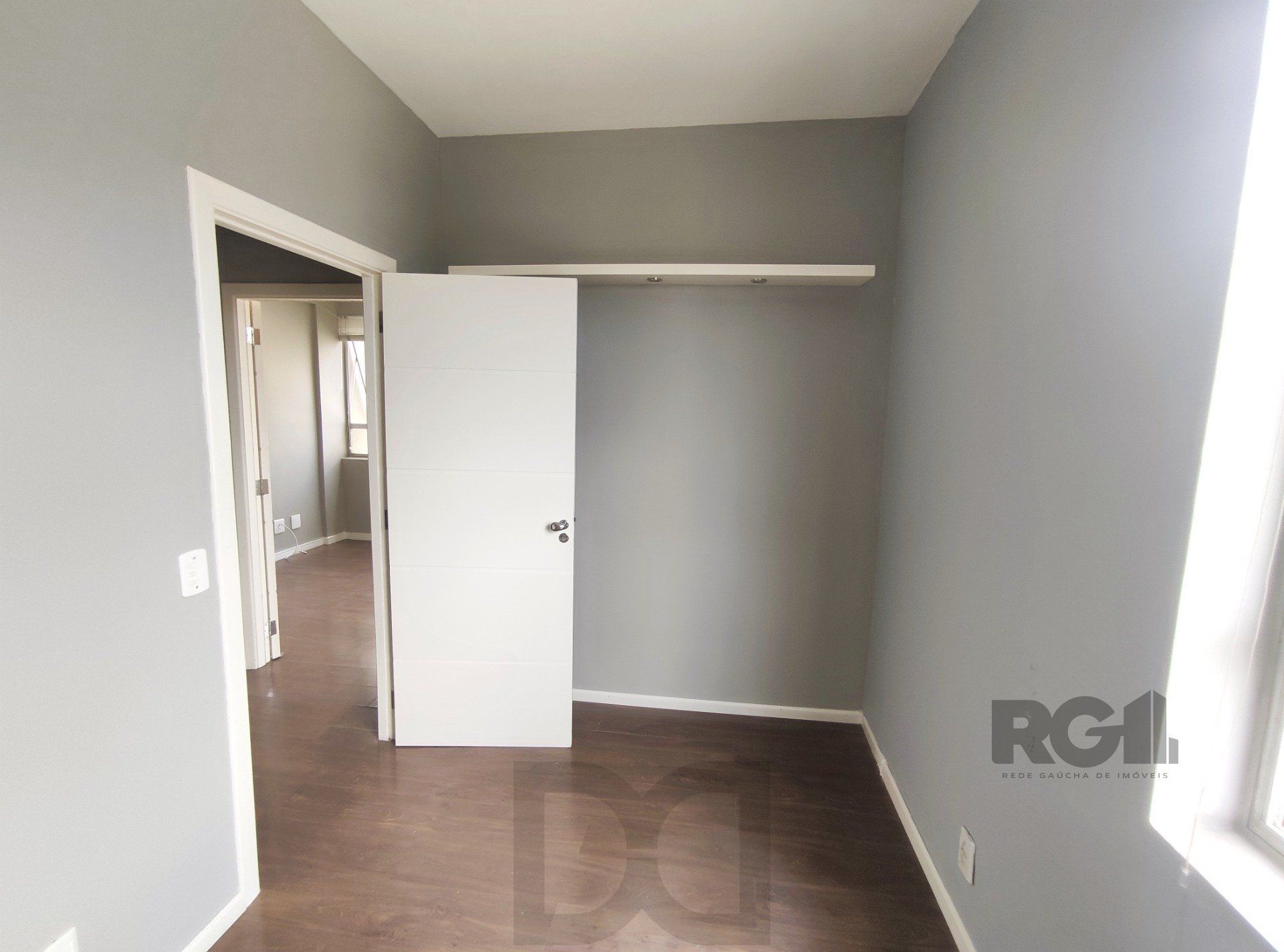 Conjunto/Sala para Venda - 31.9m², 0 dormitórios, Petrópolis — foto 3