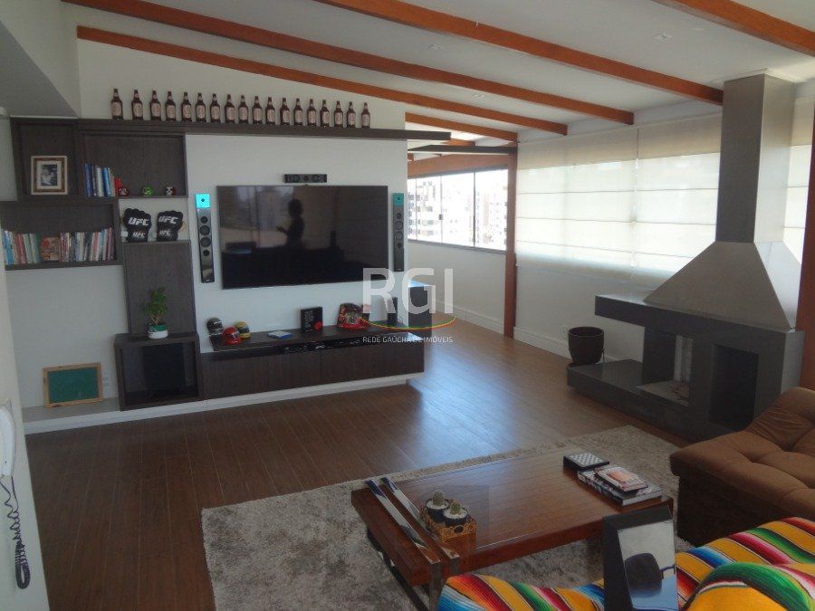Cobertura para Venda - 267m², 3 dormitórios, sendo 1 suites, 2 vagas - Menino Deus — foto 16