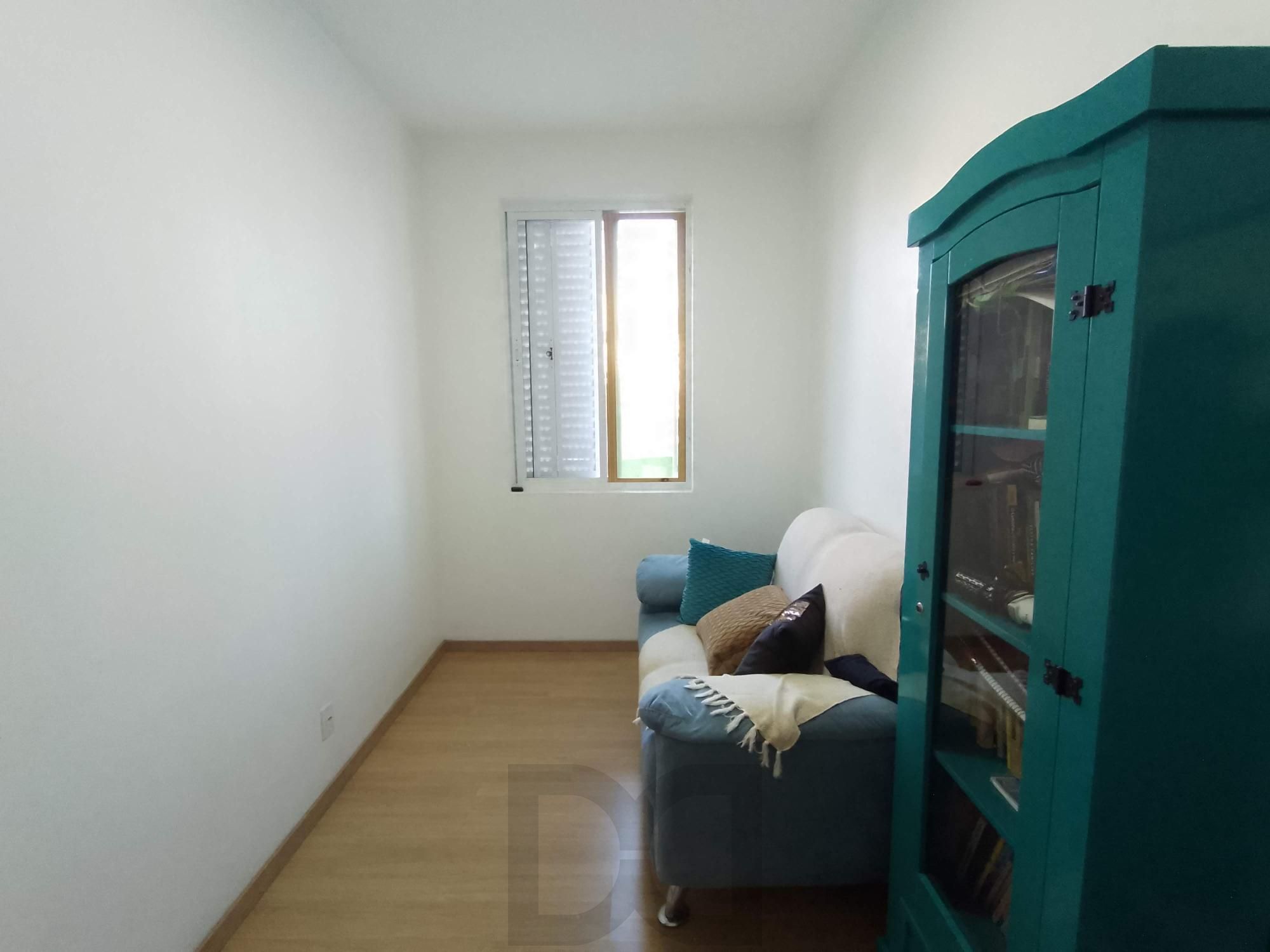 Apartamento 2 dormitórios reformado no Passo D'Areia — foto 16
