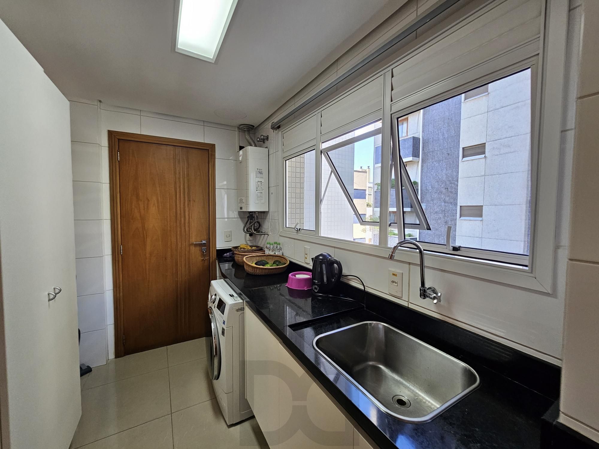 ALTO PADRÃO | BELA VISTA | 3 SUÍTES + 4 VAGAS | MOBILIADO — foto 33