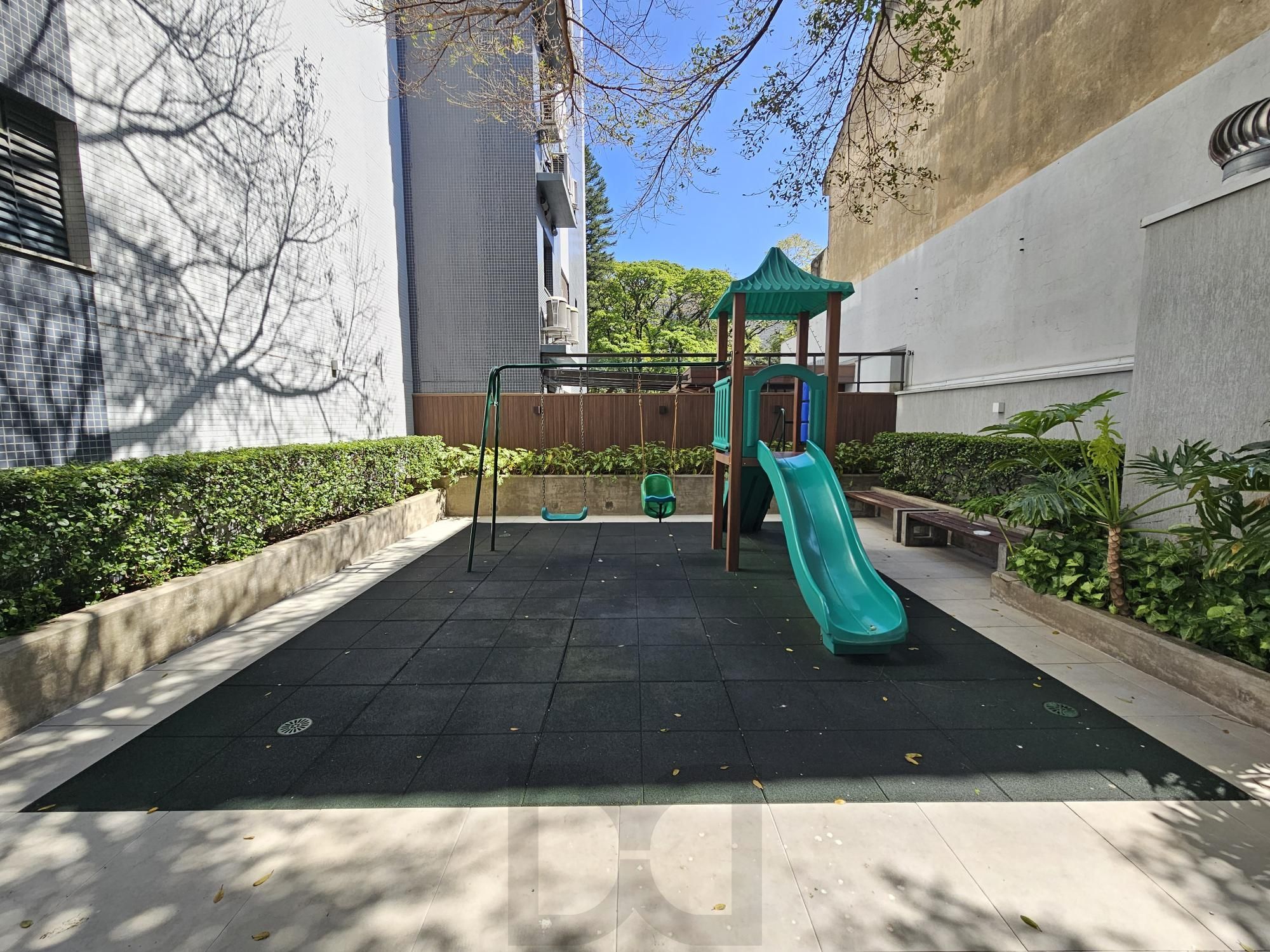 APARTAMENTO 2 DORMITÓRIOS MOBILIADO BAIRRO HIGIENÓPOLIS — foto 41