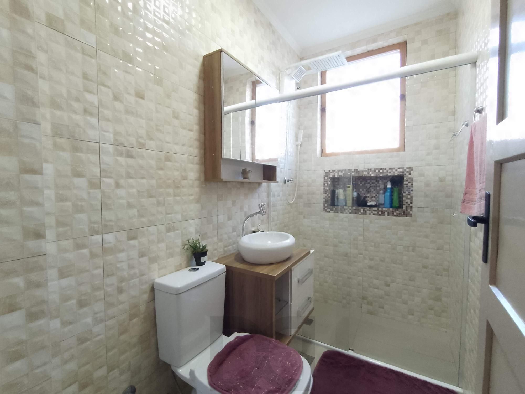 Apartamento 2 dormitórios reformado no Passo D'Areia — foto 19