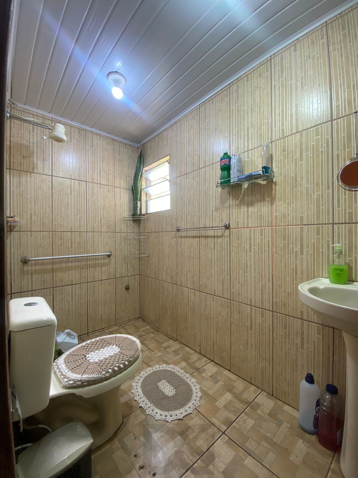 Casa 3 dormitórios com amplo terreno — foto 14