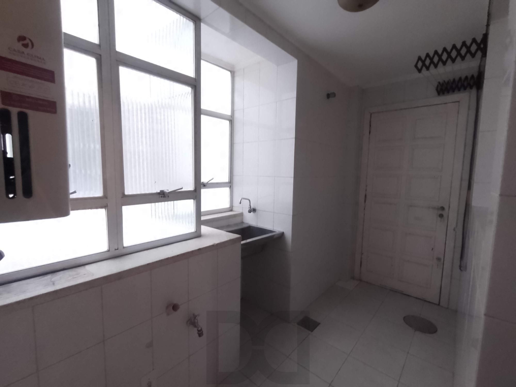 Apartamento 2 dormitórios com vaga e elevador no Moinhos de Vento — foto 10