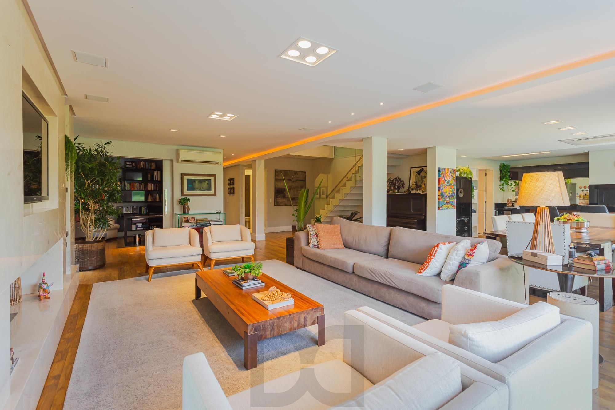 CONDOMINIO ATMOSFERA - CASA MOBILIADA DE 4 SUÍTES COM 4 VAGAS — foto 9