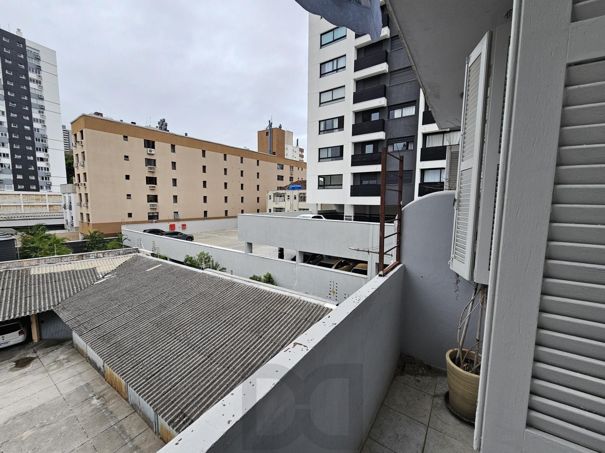 3 DORMITÓRIOS COM VAGA ESCRITURADA NA PROTÁSIO ALVES BAIRRO RIO BRANCO — foto 6