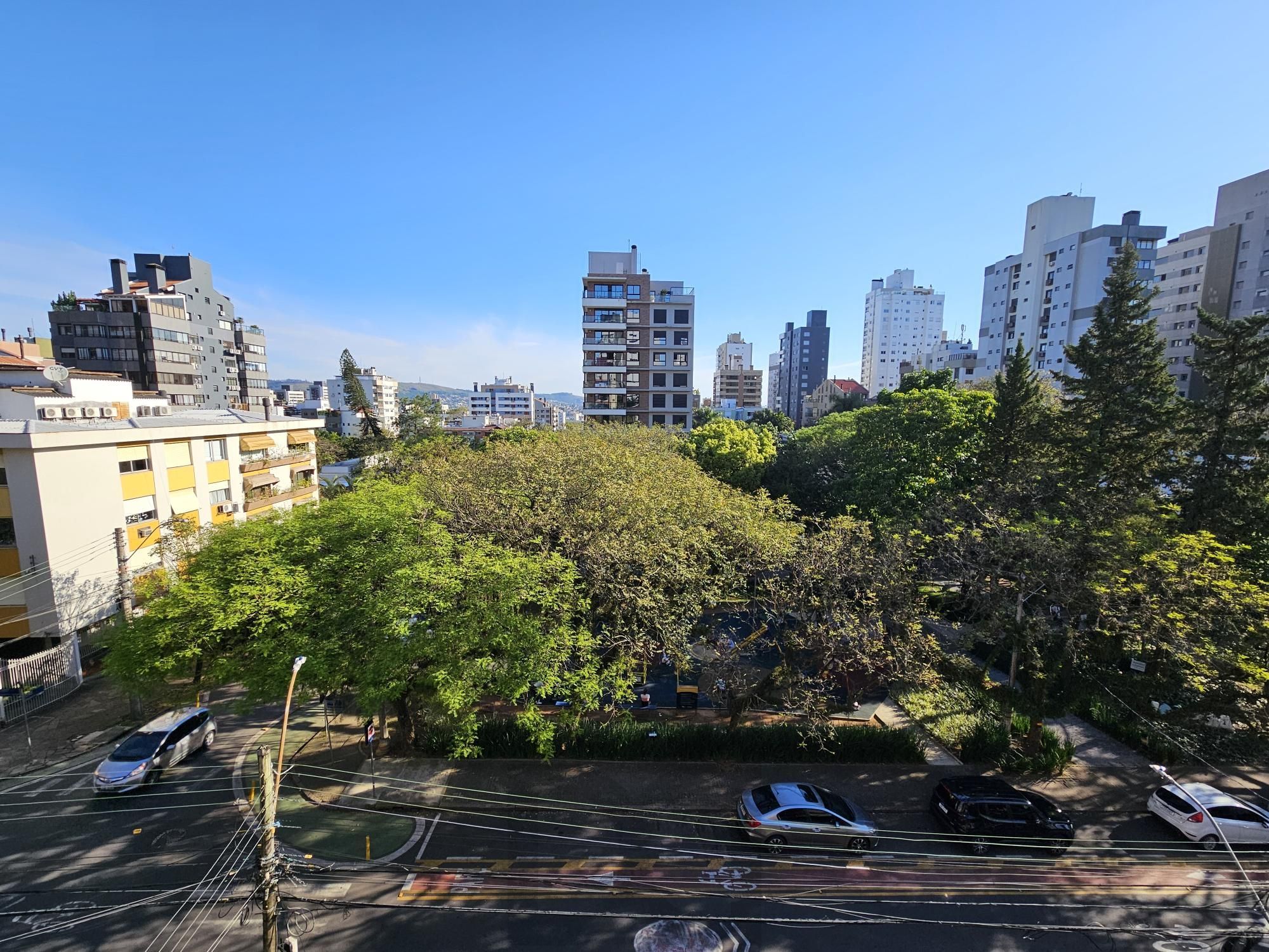 APARTAMENTO EM FRENTE A PRAÇA - BAIRRO PETRÓPOLIS — foto 20
