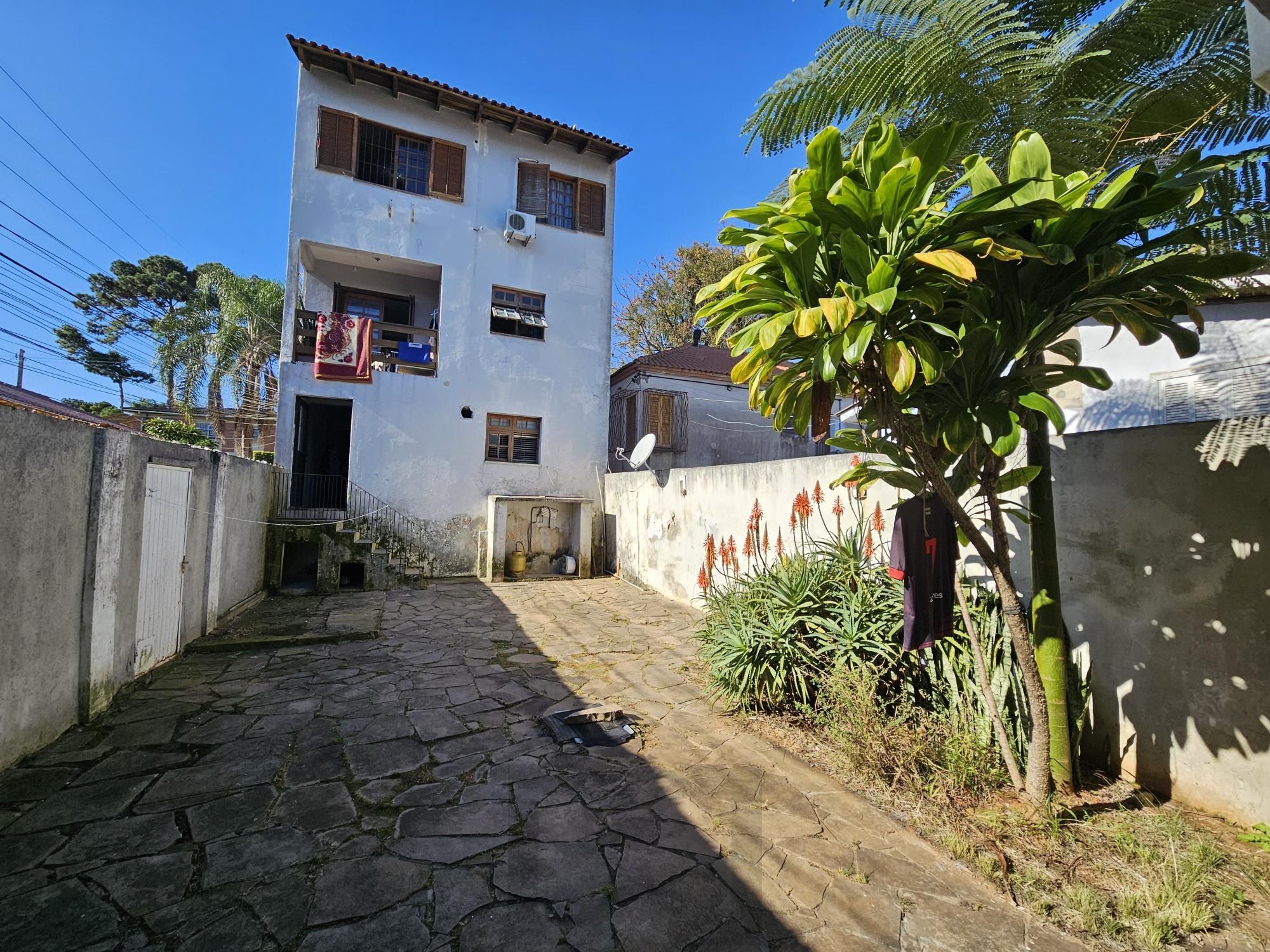 CASA 03 SUÍTES + APARTAMENTO 2 DORMITÓRIOS BAIRRO NONOAI — foto 31